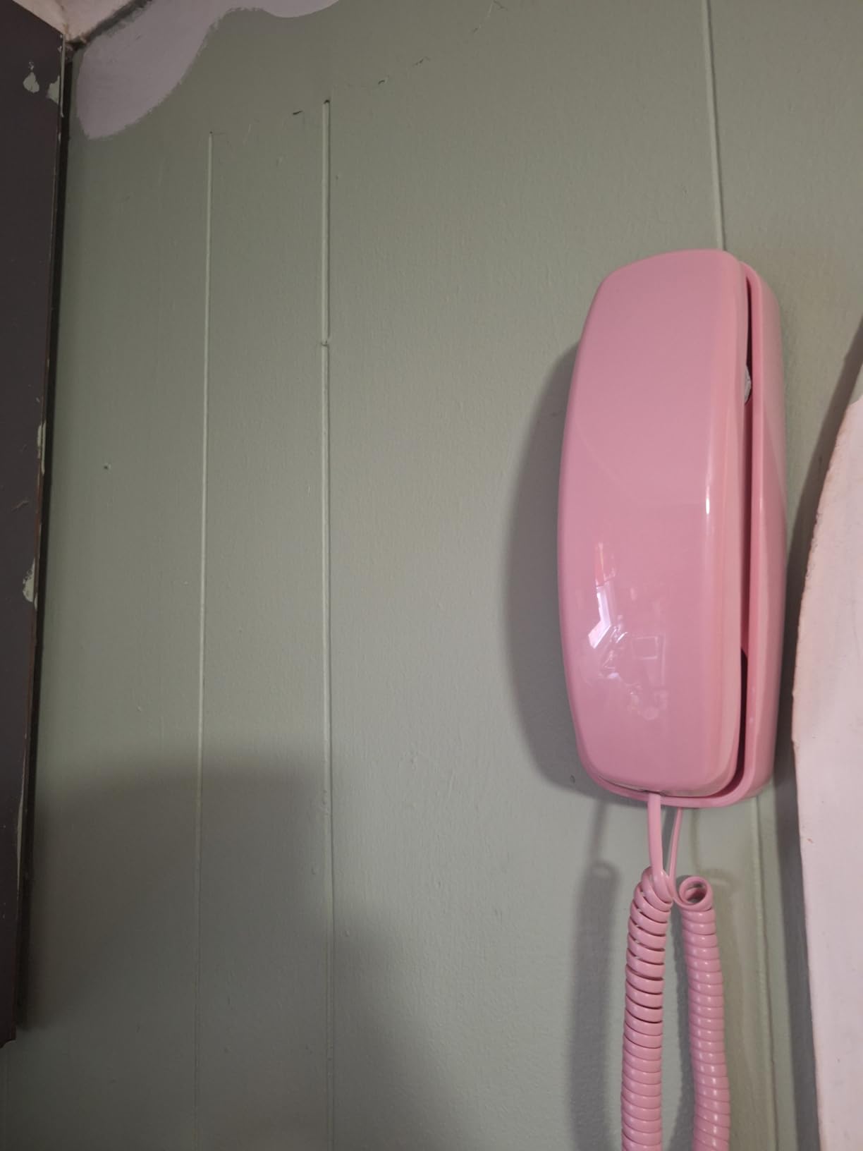 AT&T 210 Basic Trimline Corded Phone, No AC Power Required, Wall-Mountable, White customer photo 2