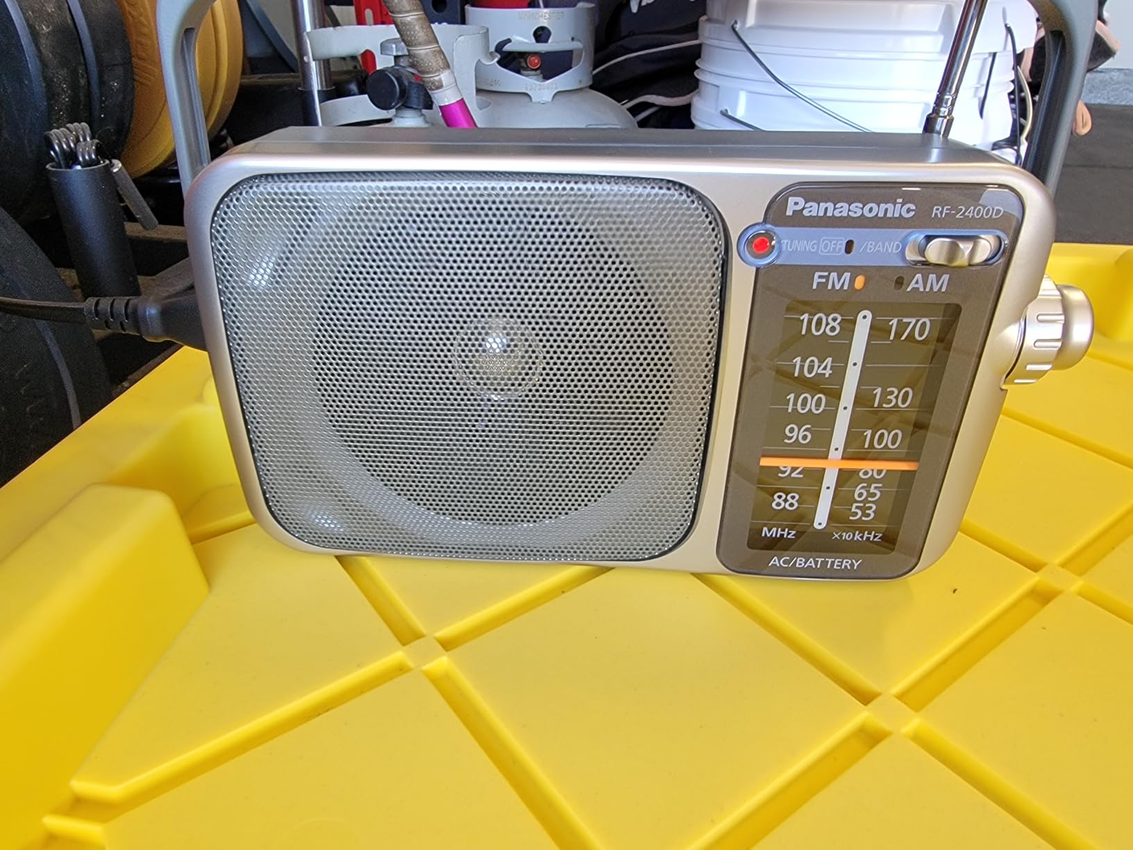 Panasonic Portable AM/FM Radio, Battery Operated Analog Radio, AC Powered, Silver (RF-2400D) customer photo 1