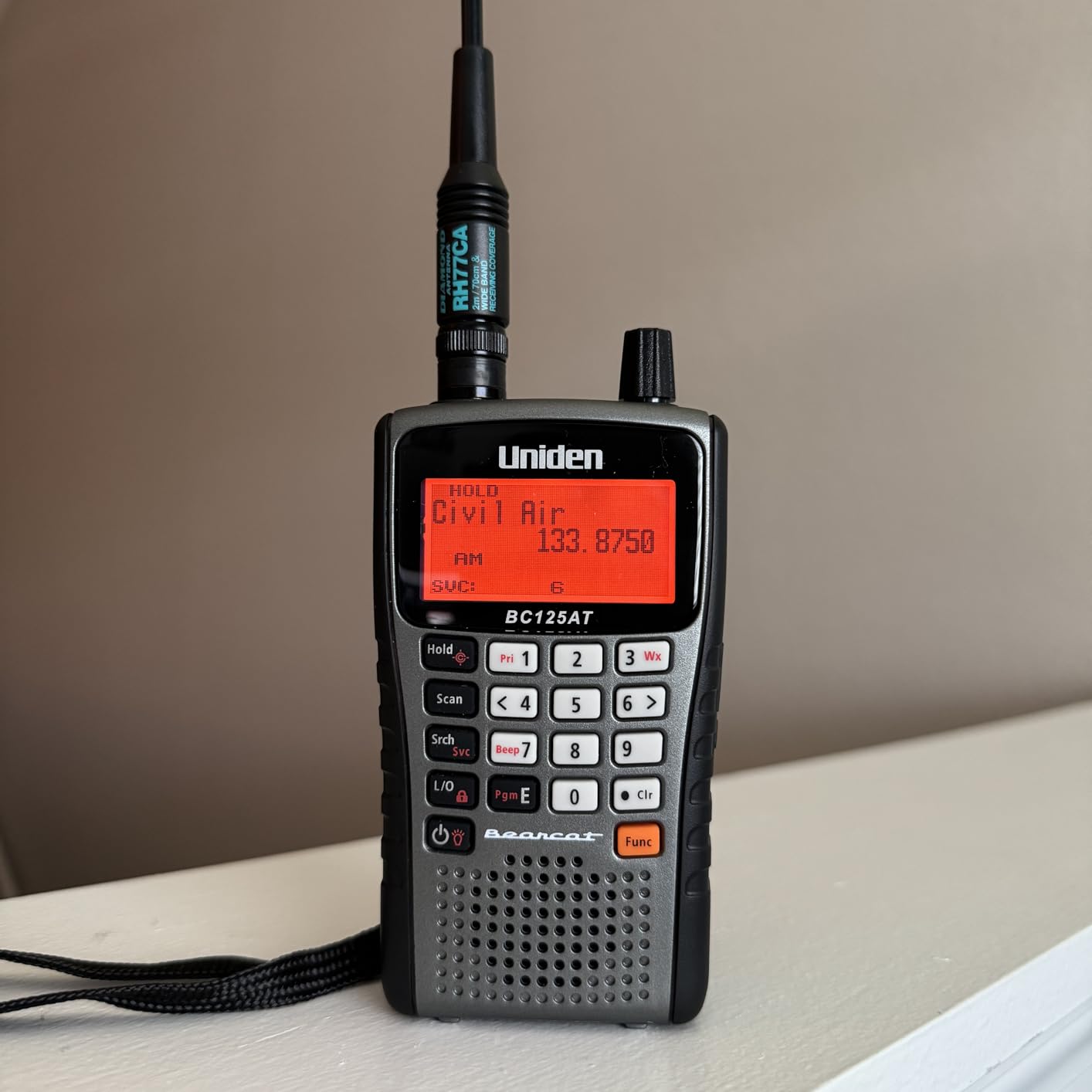 Uniden Bearcat BC125AT Handheld Scanner, 500-Alpha-Tagged Channels, Close Call Technology, PC Programable, Aviation, Marine, Railroad, NASCAR, Racing, and Non-Digital Police/Fire/Public Safety customer photo 1