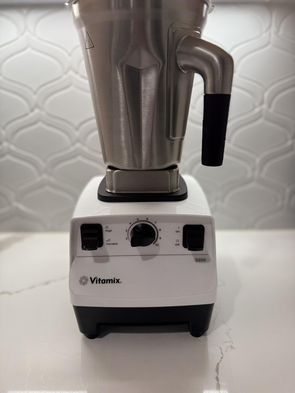 Vitamix 5200 Blender, Professional-Grade for Smoothies, Soups, Ice Cream and More, 64 oz Container customer photo 1