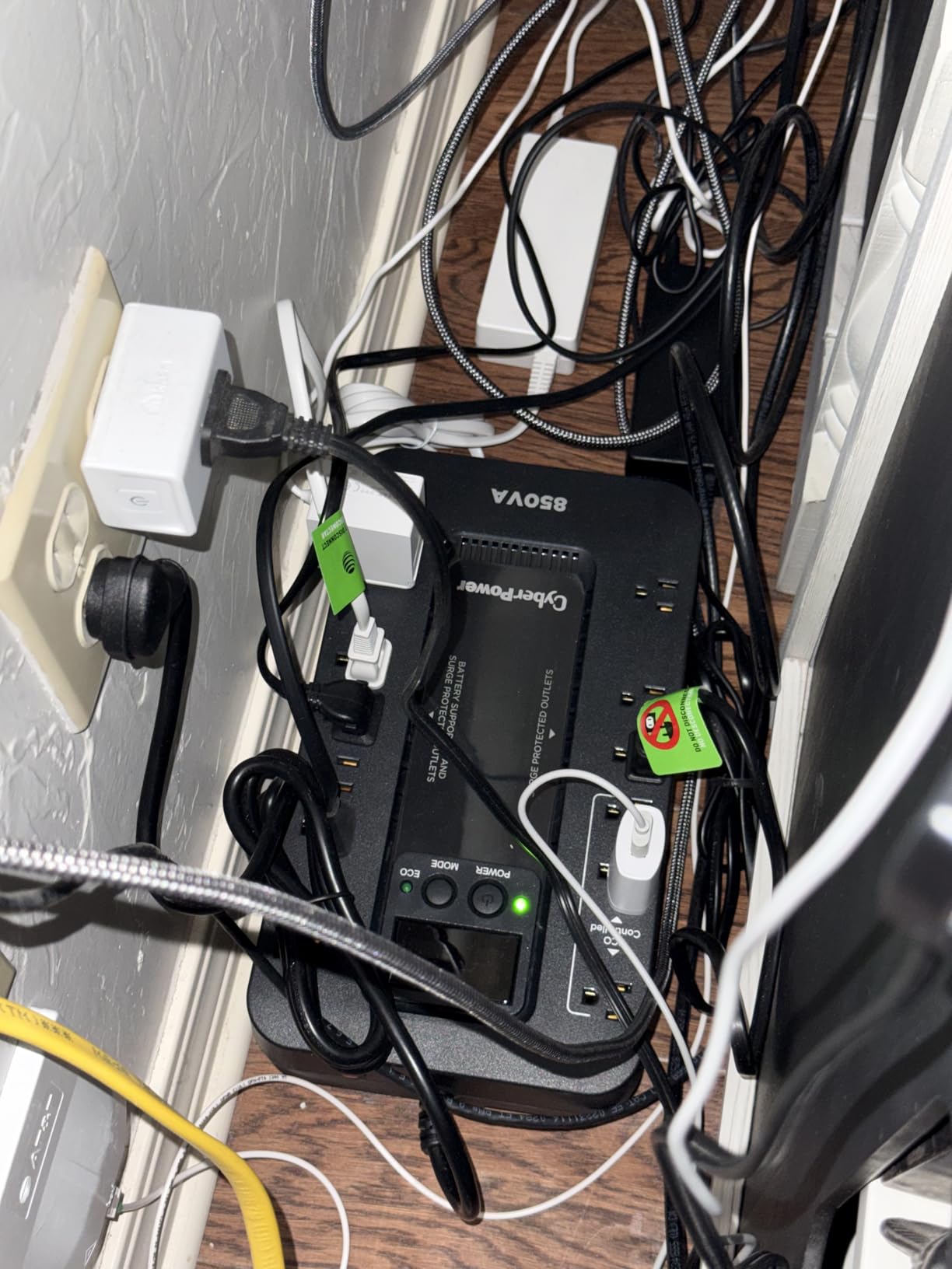 CyberPower EC850LCD Ecologic UPS Battery Backup and Surge Protector, 850VA/510W, 12 Outlets, ECO Mode, Compact, UL Certified customer photo 2