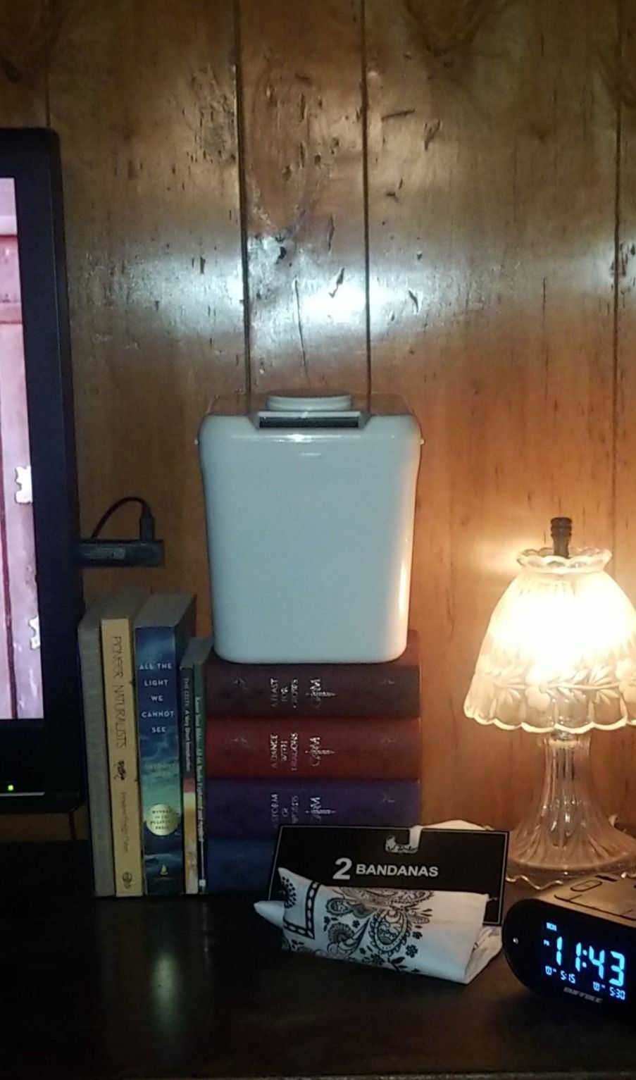 K-Safe Time Locking Container (Medium), Timed Lock Box for Cell Phones, Snacks, and other Unwanted Temptations (White Lid + White Base, with Access Port) customer photo 2