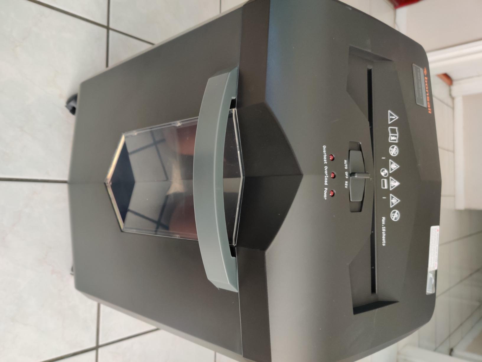 Bonsaii 18-Sheet Cross-Cut 60-Min Run Heavy Duty Paper Shredder | Anti-Jam, P-4 Security Level, 62dB Ultra-quiet, 6-Gal Bin with Casters, Shreds Credit Cards & Staples C149-C customer photo 1
