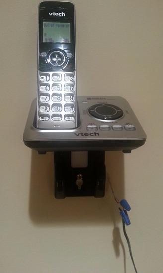 VTech CS6529 1-Handset Cordless Phone with Answering Machine, Caller ID/Call Waiting, DECT 6.0, Handset Speakerphone, Silver/Black customer photo 1