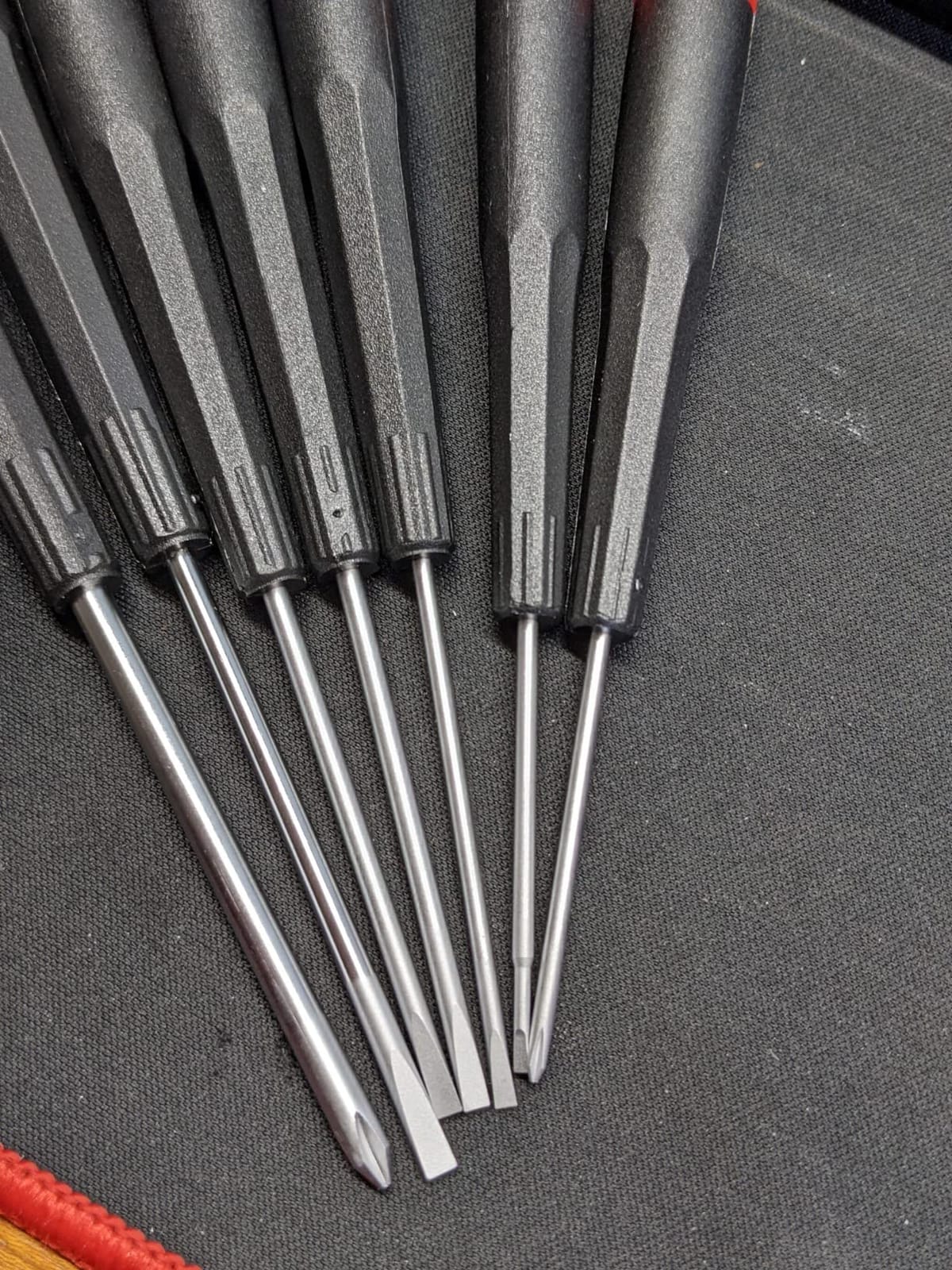Wiha 26197 Precision Screwdriver Set, 7-Piece Mini Slotted & Phillips, PicoFinish customer photo 2