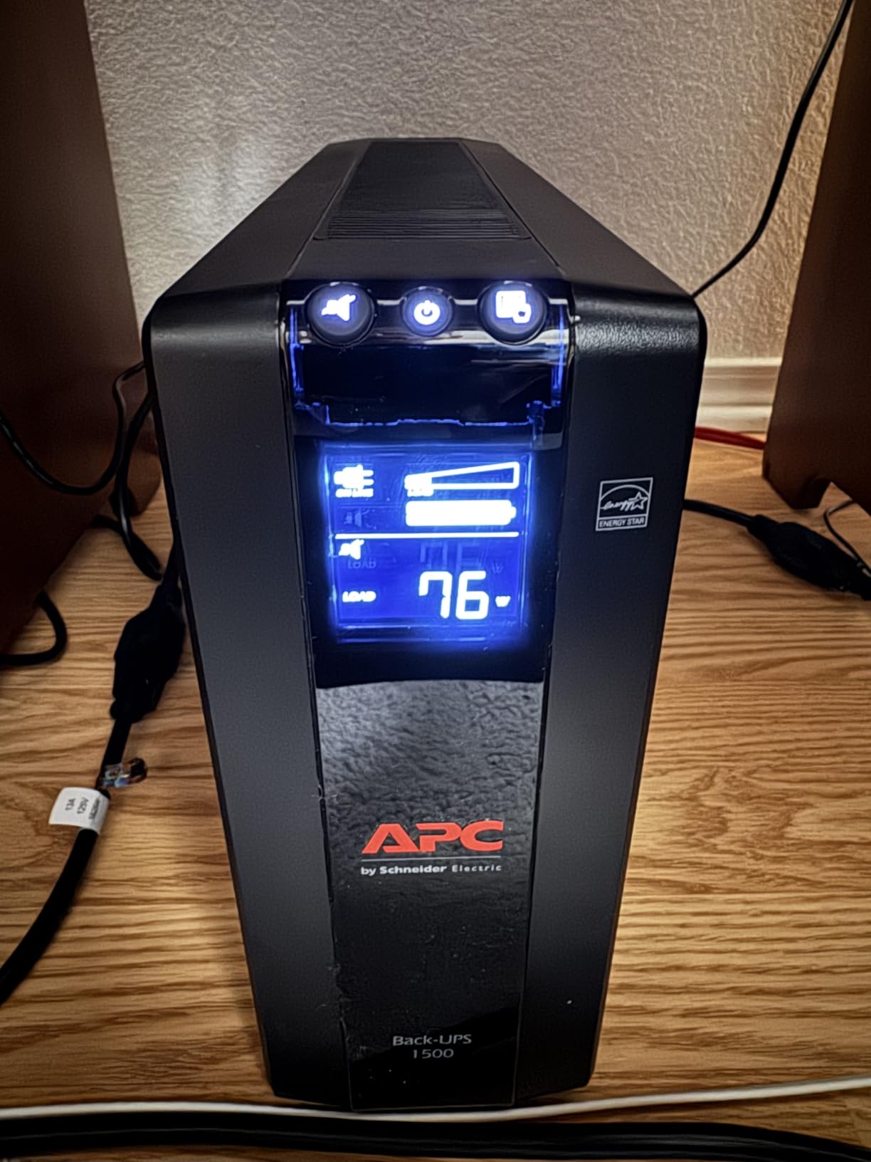APC UPS 1500VA/900W Pro UPS Battery Backup for Office Electronics, BX1500M | 1500VA Back-UPS Pro for home offices - 10 outlets, LCD, AVR, surge protection, 68-min runtime (@100W) for PCs & workstations customer photo 1