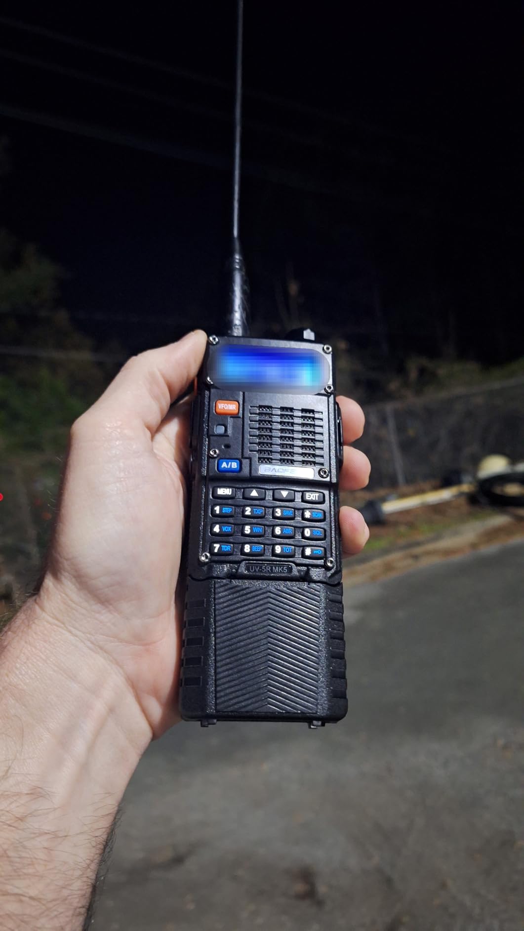 Baofeng UV-5R Two Way Radio Dual Band 144-148/420-450Mhz Walkie Talkie 1800mAh Li-ion Battery(Black) customer photo 1