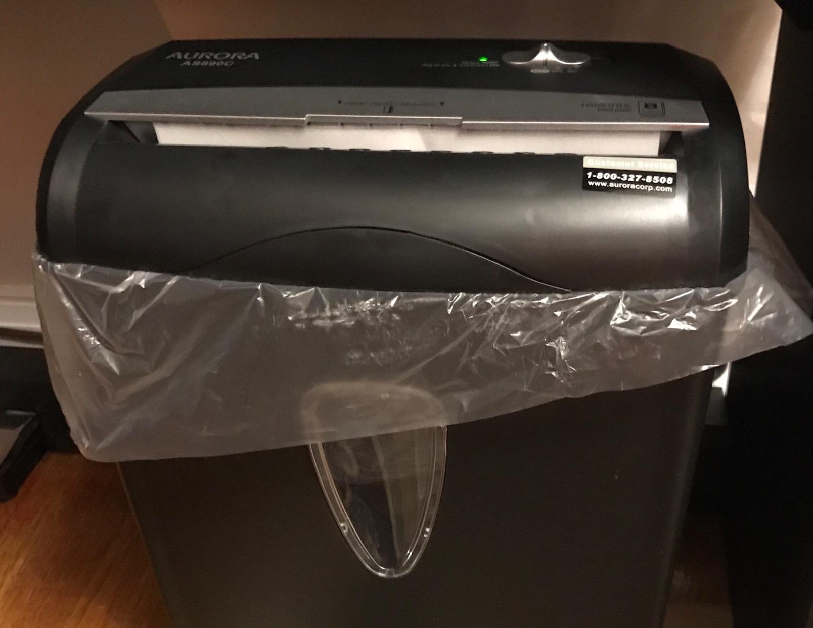 Aurora AU1230XA Anti-Jam 12-Sheet Crosscut Paper and Credit Card Shredder with 5.2-Gallon Wastebasket customer photo 2