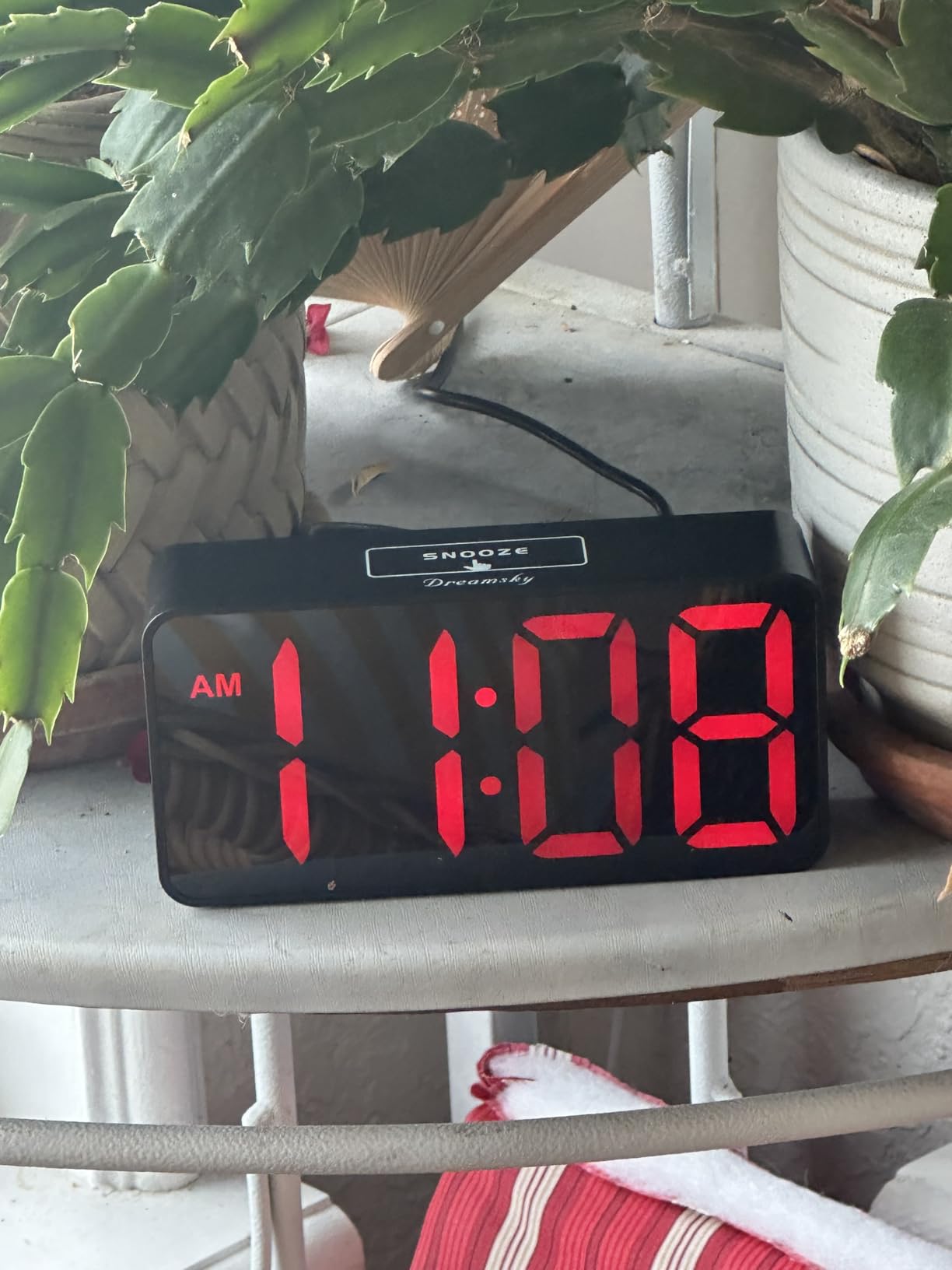 DreamSync Digital Alarm Clock Large Display customer photo 2