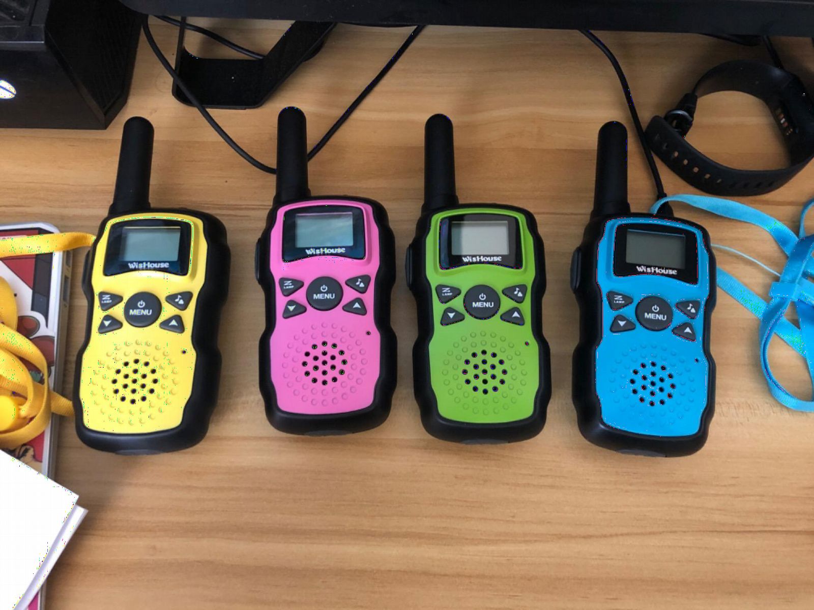 Wishouse Walkie Talkies for Kids 4 Pack, Family Walky Talky Adults Children Radio Long Range, Outdoor Camping Fun Toys Birthday Present Xmas Gifts for 4 5 6 7 8 Year Old Girls Boys customer photo 2
