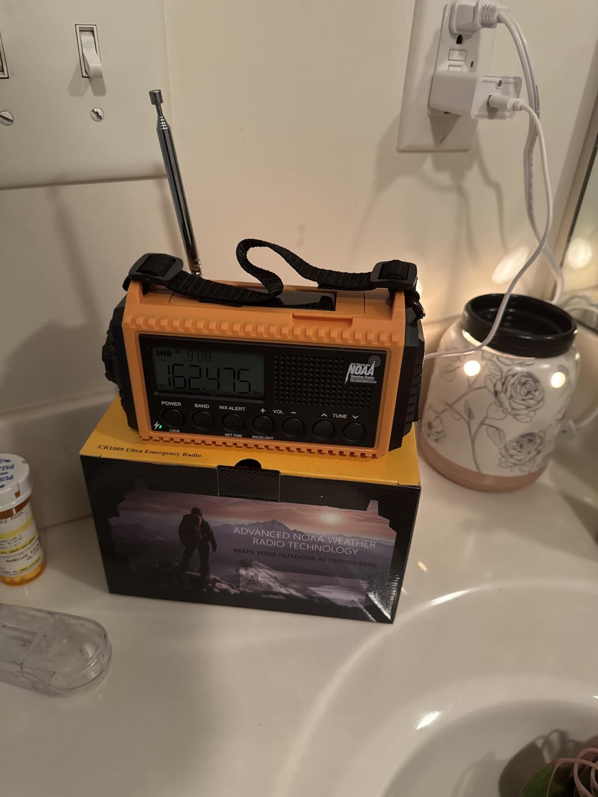 NOAA Weather Radio, Hand Crank Emergency Radio Solar Battery Operated AM FM | Portable Radio with AM/FM Shortwave, Flashlight, USB Charger, Headphone Jack, SOS Alert for Home Outdoor Survival Hurricane customer photo 1