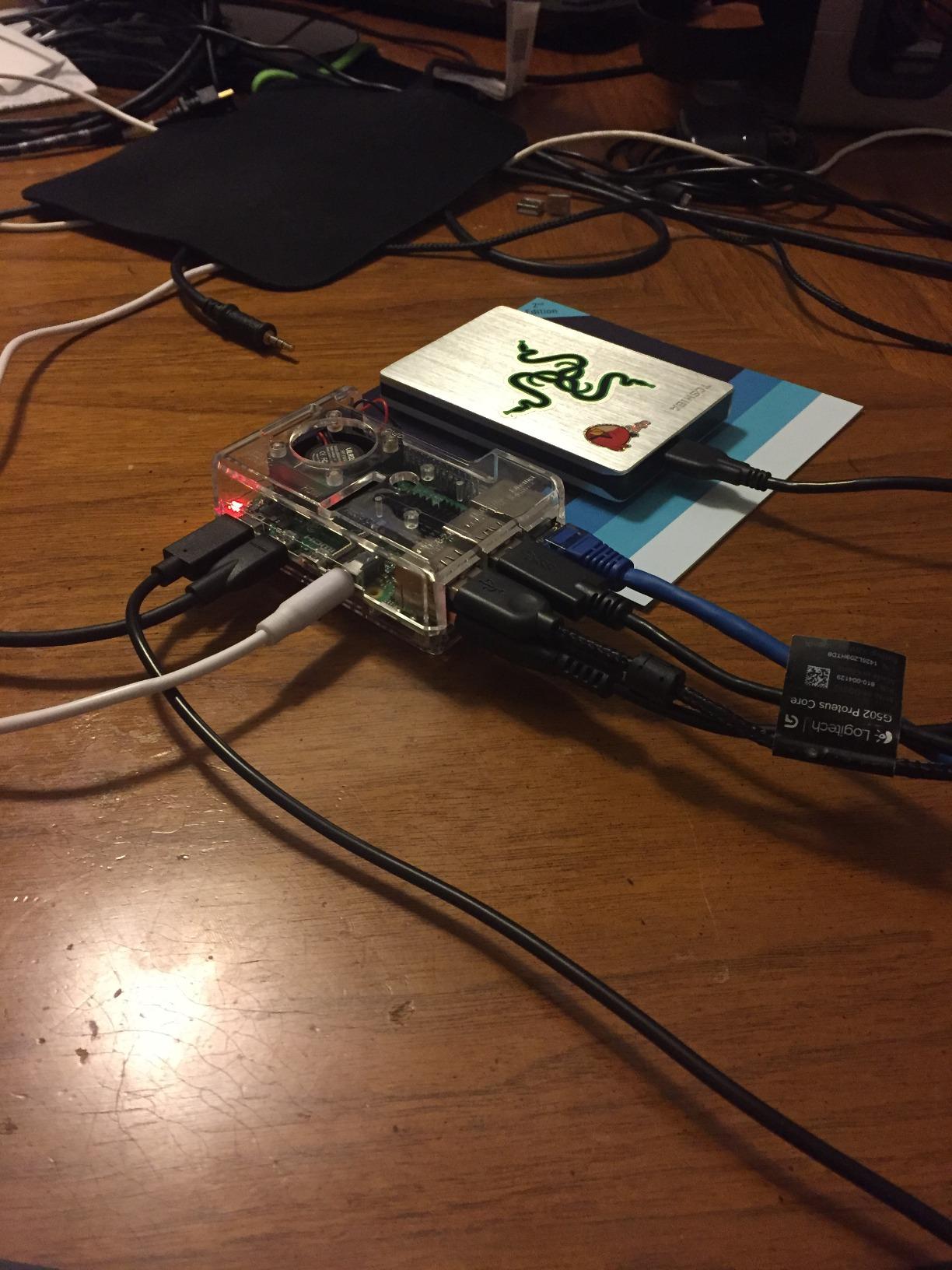 Vilros Raspberry Pi 4 Complete Starter Kit - 4GB RAM with Fan Cooled Case and 64GB Preloaded Micro SD Card customer photo 1