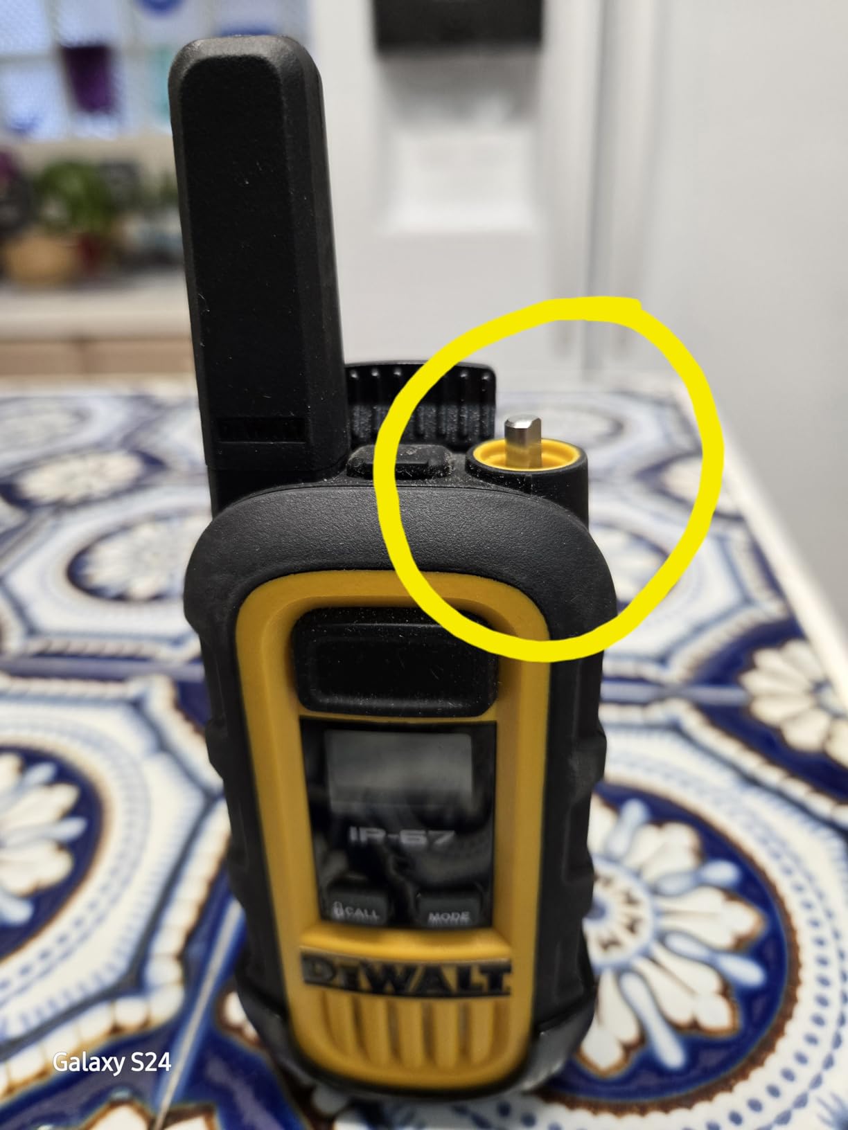 DEWALT DXFRS300 FRS Walkie Talkies, Long Range 2 Way Radio, 1W, IP67 Waterproof, 2 Pack with 2 Headsets, 1DXFRS300-SV1 customer photo 1