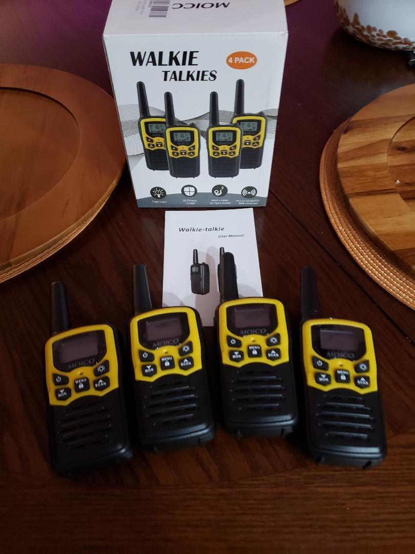 MOICO Walkie Talkies, Two-Way Radios for Adults with 22 FRS Channels Camping | Long Range, LED Flashlight, VOX, LCD Display, Scan Function, Family Outdoor Use, Hiking Trip, Yellow 4 Pack customer photo 2