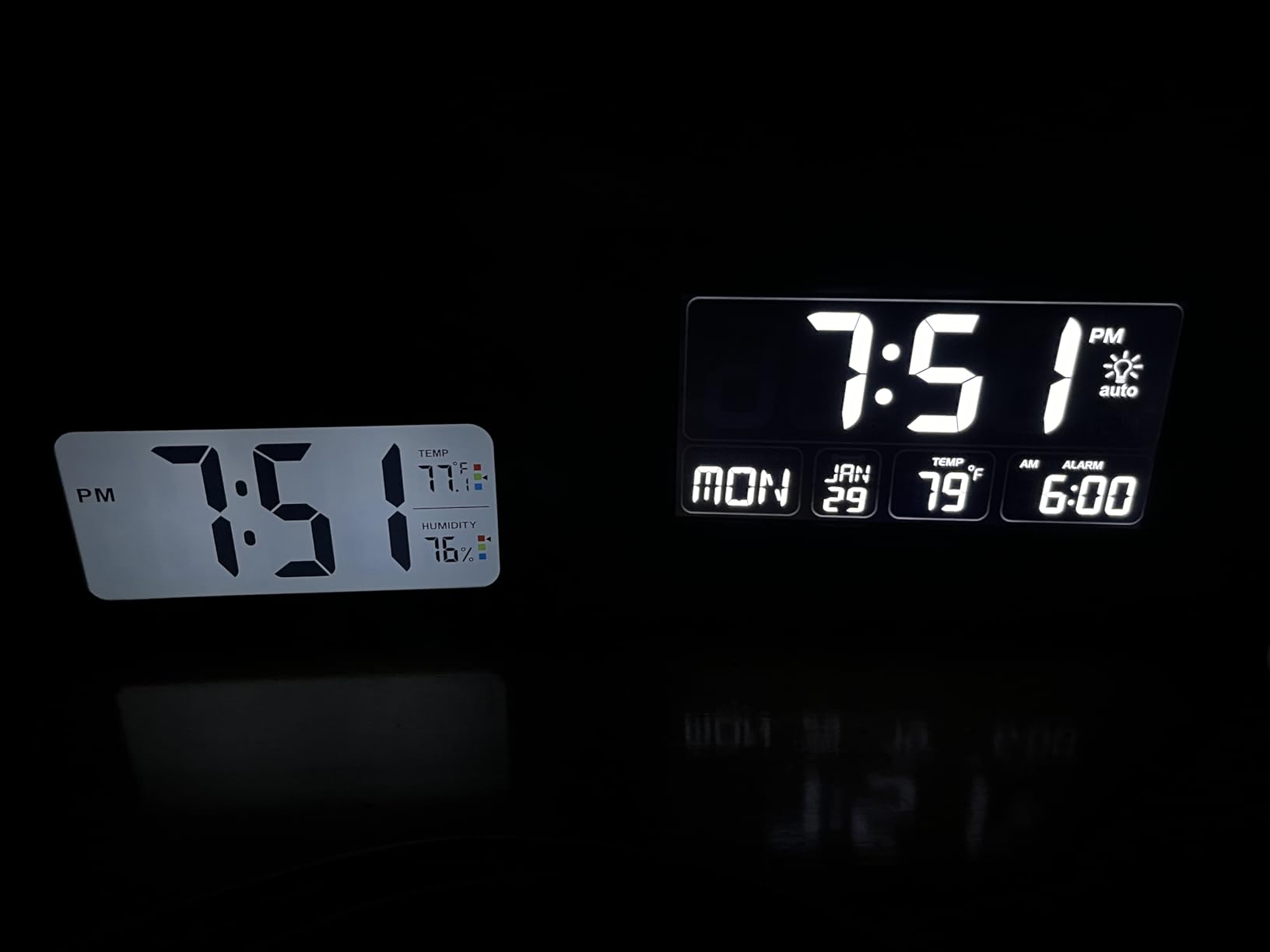 Peakeep Night Light Digital Alarm Clock Battery Operated Indoor Temperature | Small Cordless Cute Clock for Bedroom Desk Travel, Simple to Use for Teens Kids (White) customer photo 2