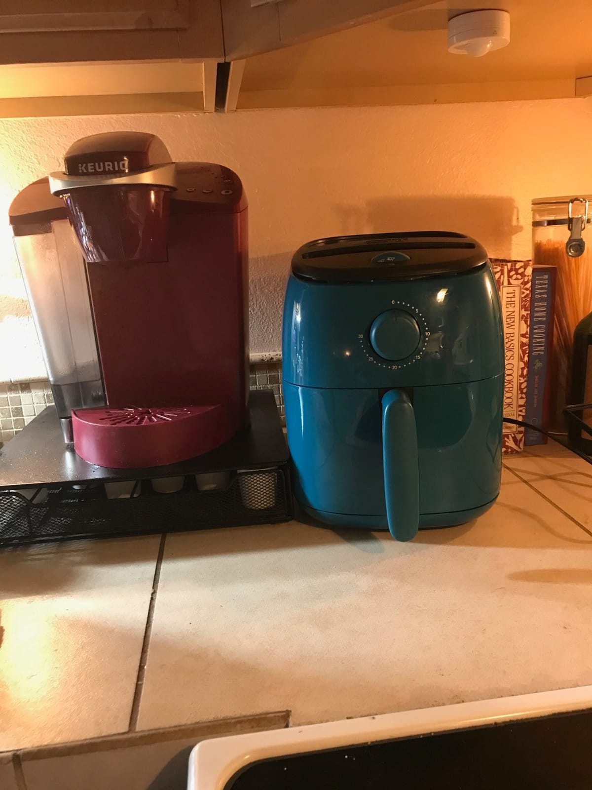 Dash Tasti-Crisp Air Fryer, 2.6 Quart, Aqua customer photo 1