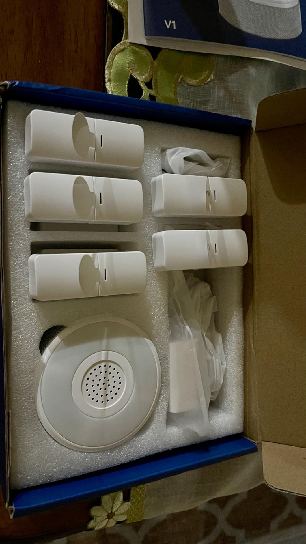 WiFi Door Alarm System, 8-Piece DIY Wireless Alarm Kit with Door Sensors customer photo 1