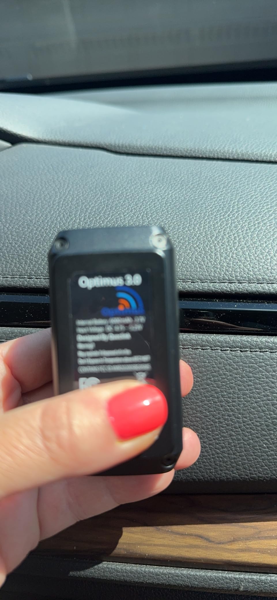 Optimus 3.0 GPS Tracker - Over 1 Month Battery - with Heavy Duty Waterproof Case and Powerful Magnets for Vehicles and Assets customer photo 2