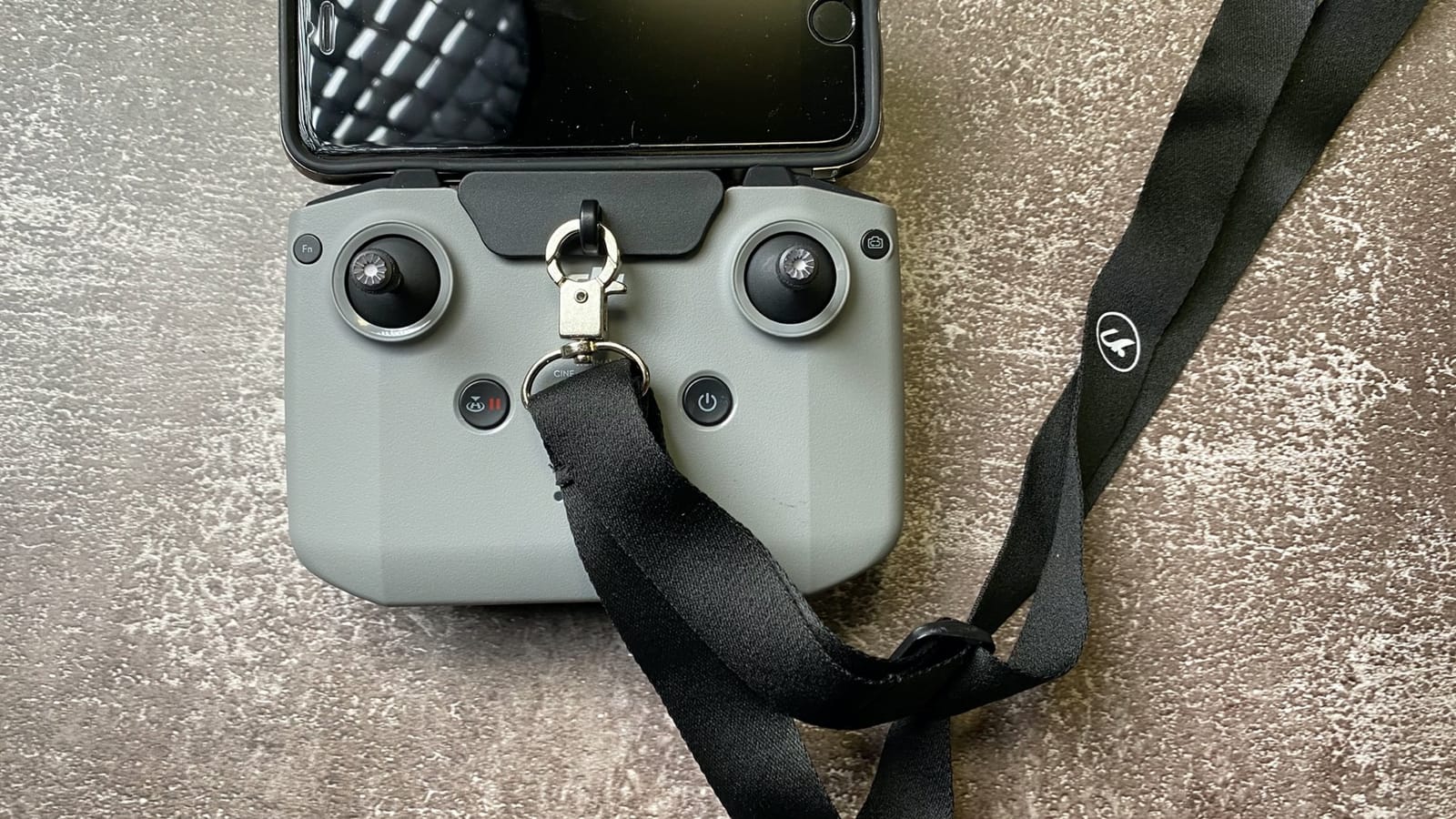 Arzroic Lanyard Neck Strap Drone Accessories for DJI Mini 4K/2/2 SE/3/3 Pro, DJI Flip/Neo/Mavic 3/FPV, and DJI Air 3S/3/2S customer photo 2