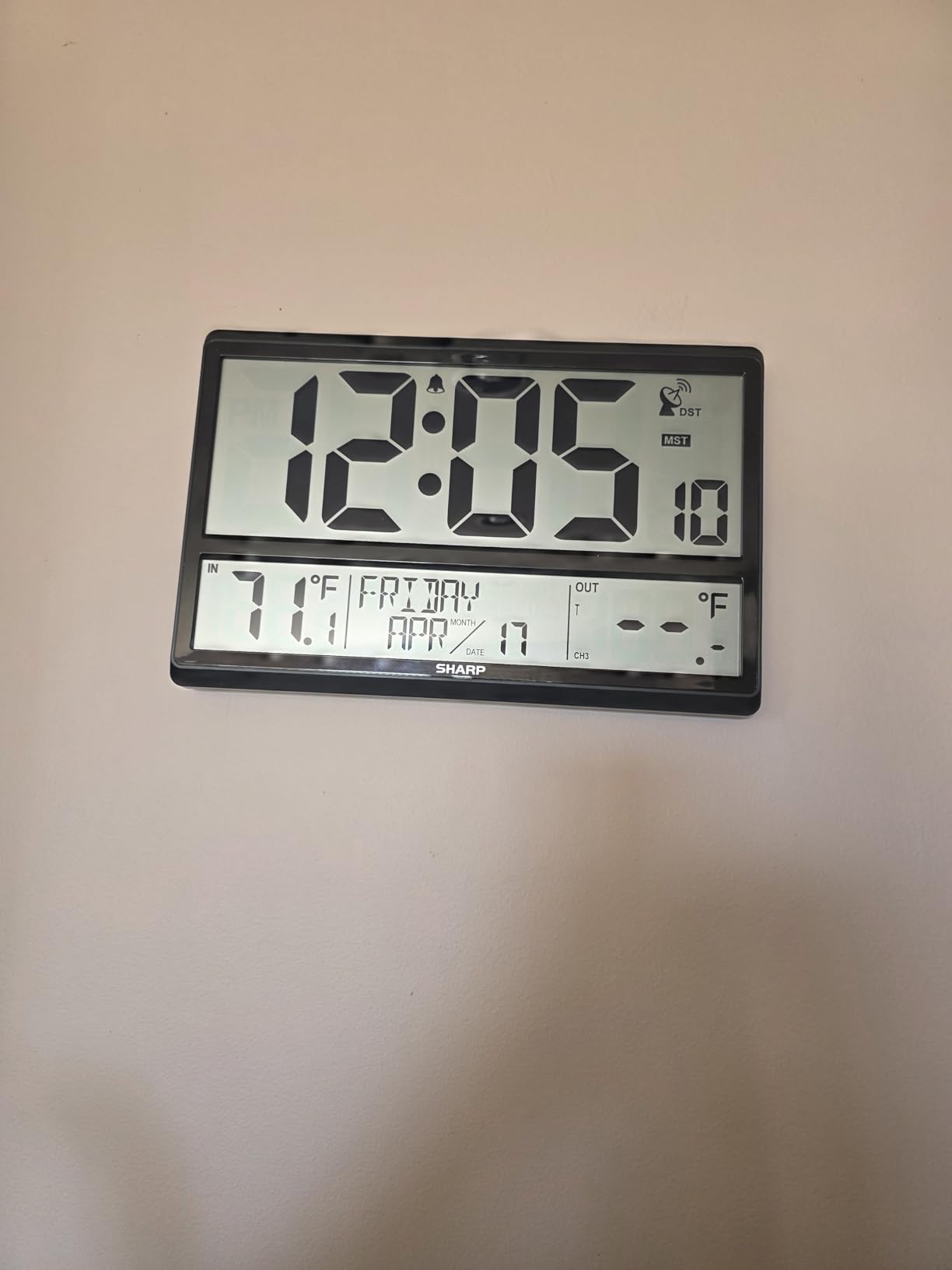 Sharp Atomic Clock with 4-Inch Display, Outdoor Sensor, Battery Powered | 4-inch numbers; Self-setting atomic time; Indoor/outdoor temperature; Wireless sensor; Battery powered; Easy setup customer photo 2