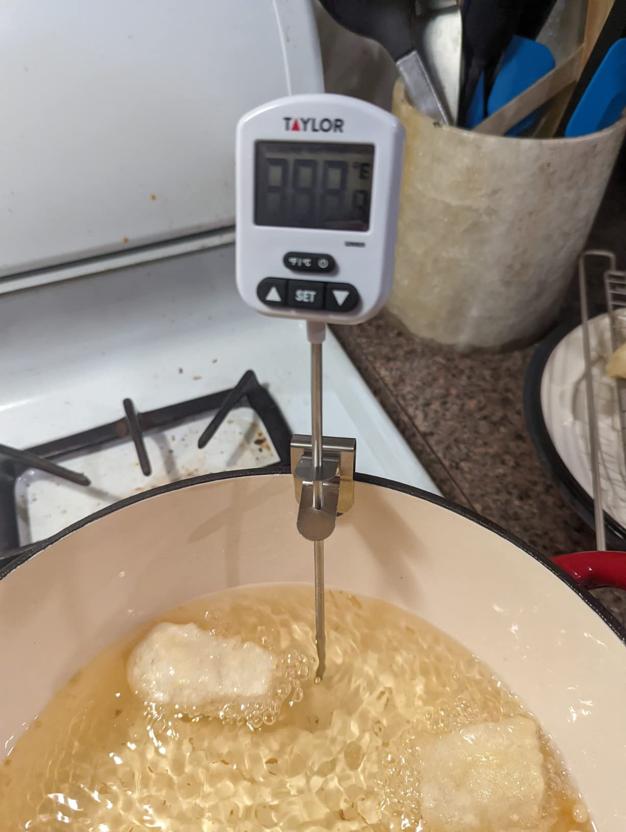 Taylor Programmable Digital Candy and Deep Fry Thermometer with Green Light Alert Display, Long Stem, and Adjustable Pan Clip, White customer photo 2