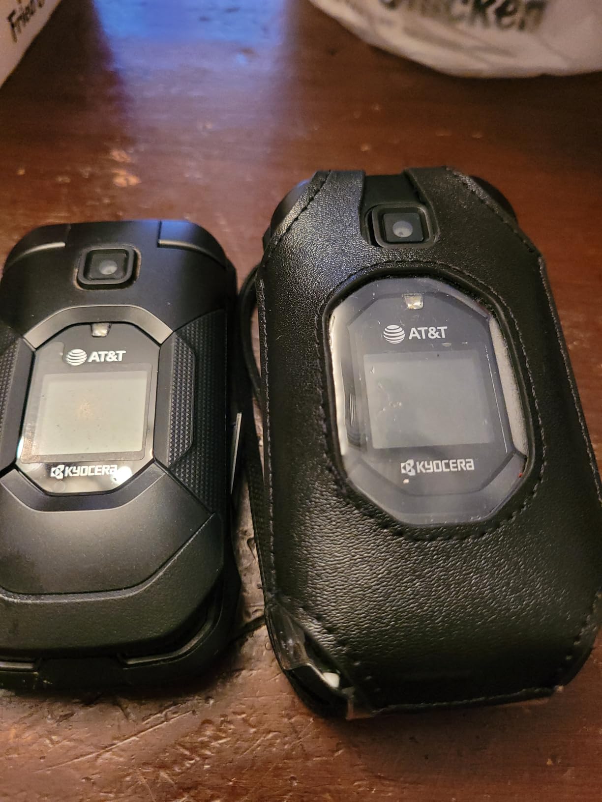 Kyocera DuraXE Epic E4830 AT&T Flip Smart Phone 16GB Rugged PTT Wi-Fi LTE Black (Renewed) customer photo 1
