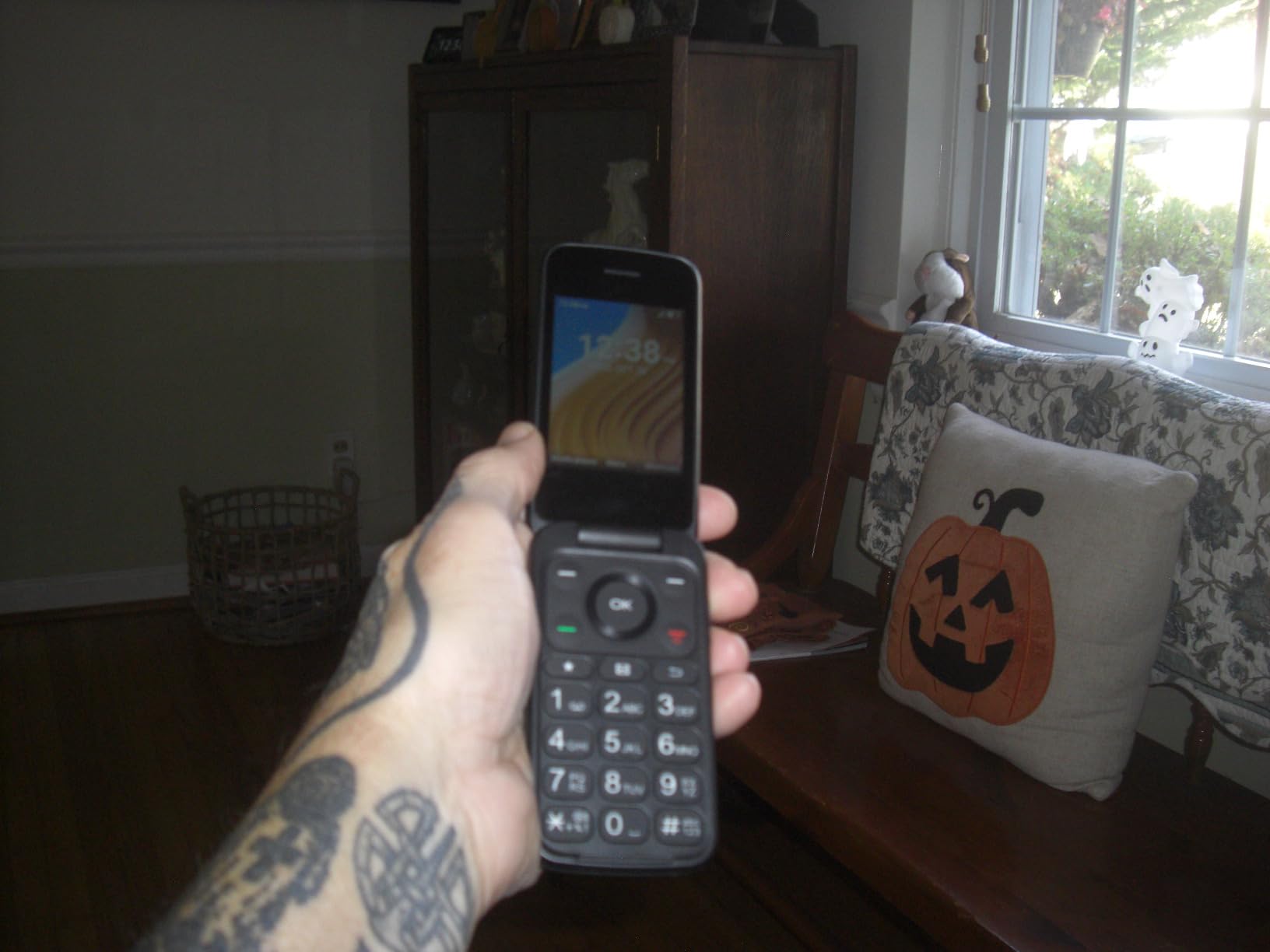 TracFone TCL Flip 2, 8GB, Black - Prepaid Flip Phone (Locked) customer photo 1