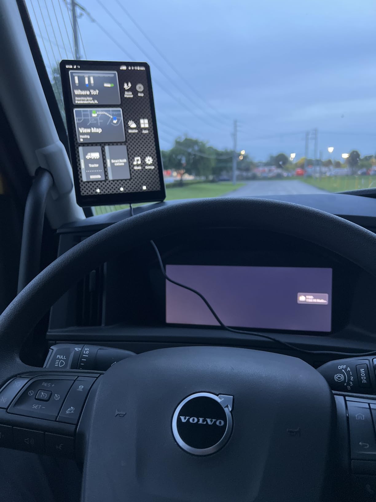 Garmin dēzl OTR1010, Extra-Large, Easy-to-Read 10