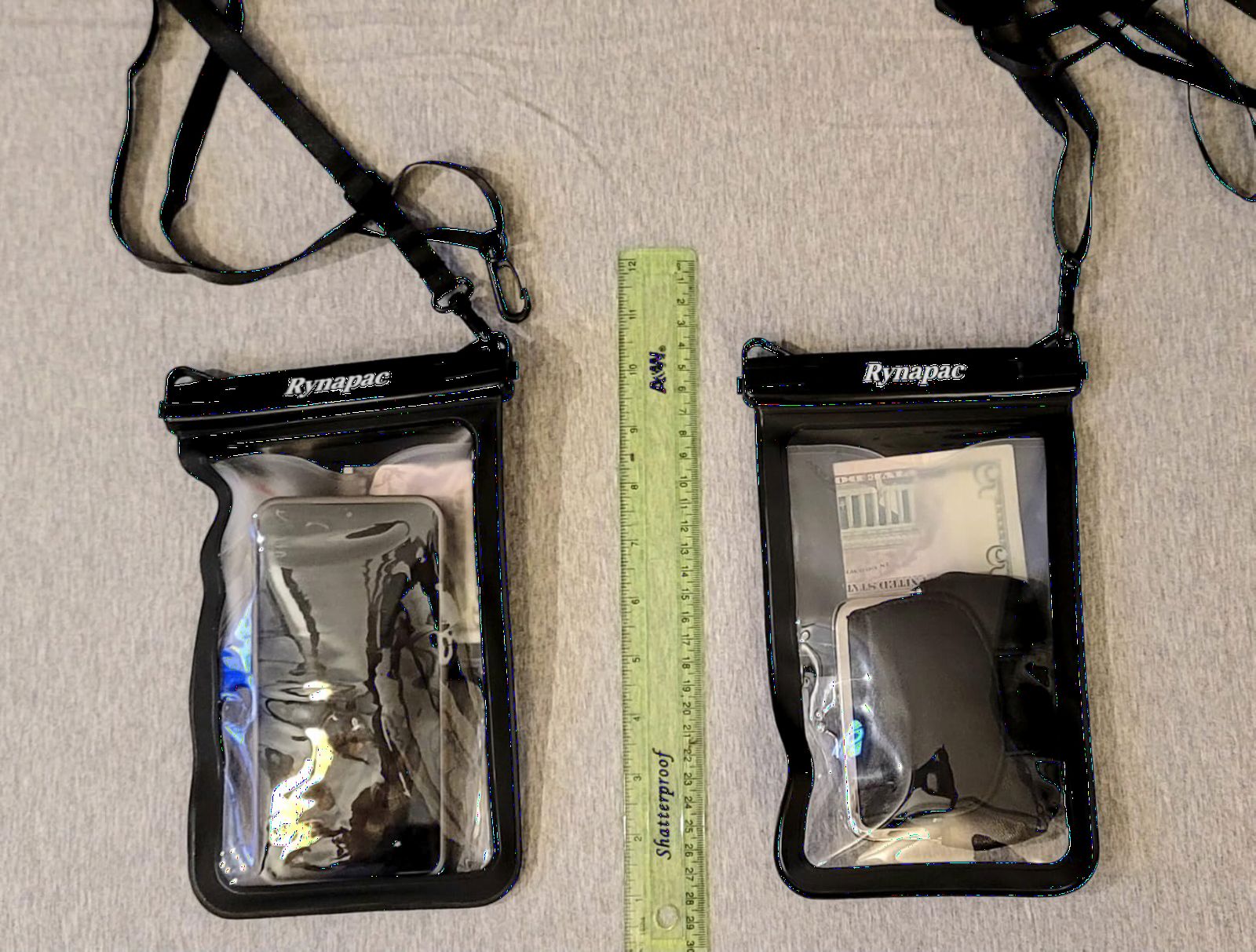Rynapac Large Waterproof Phone Pouch [Up to 10