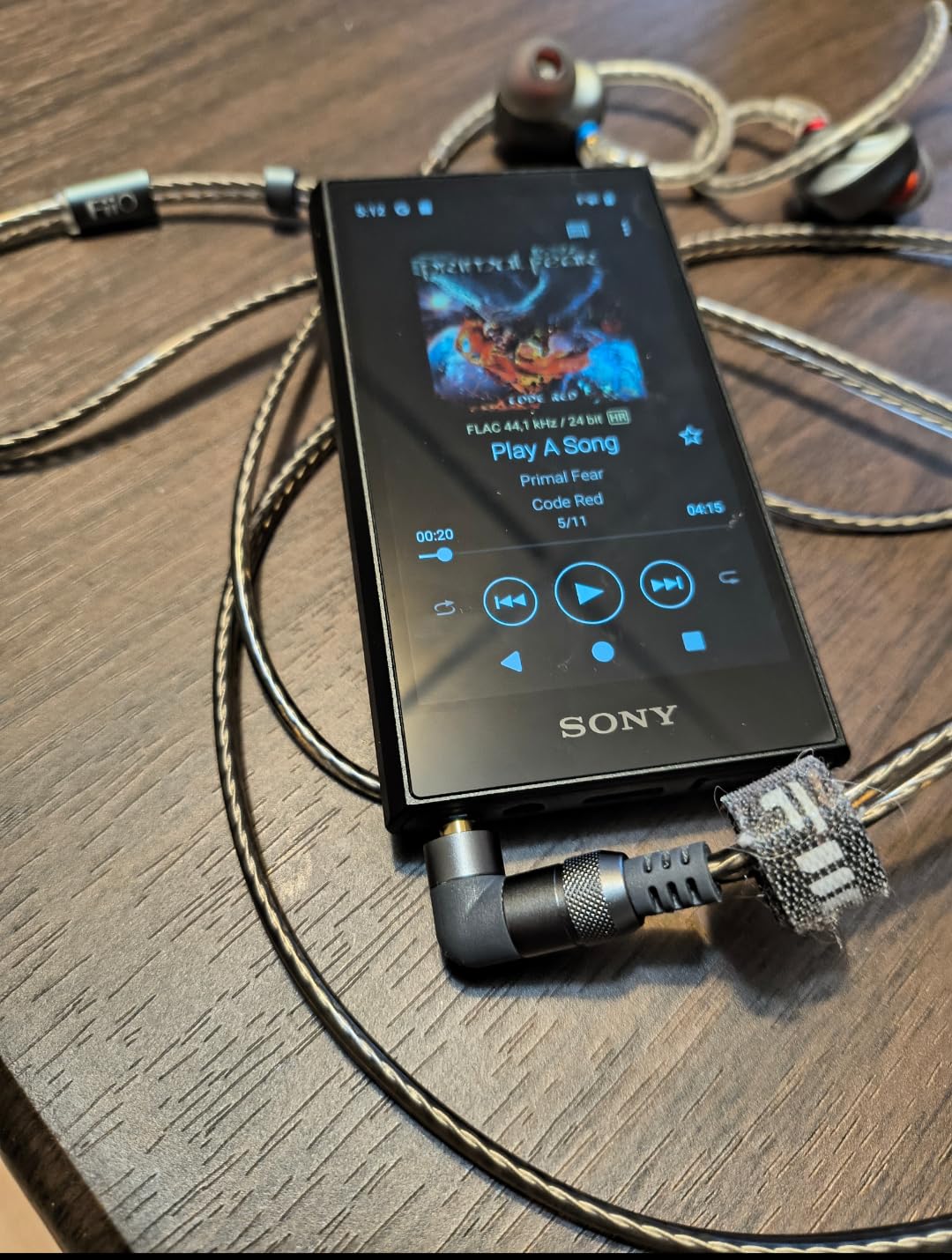 Sony NW-A306 Walkman 32GB Hi-Res Portable Digital Music Player with Android, Up to 36 Hour Battery, Wi-Fi & Bluetooth and USB Type-C - Black customer photo 1