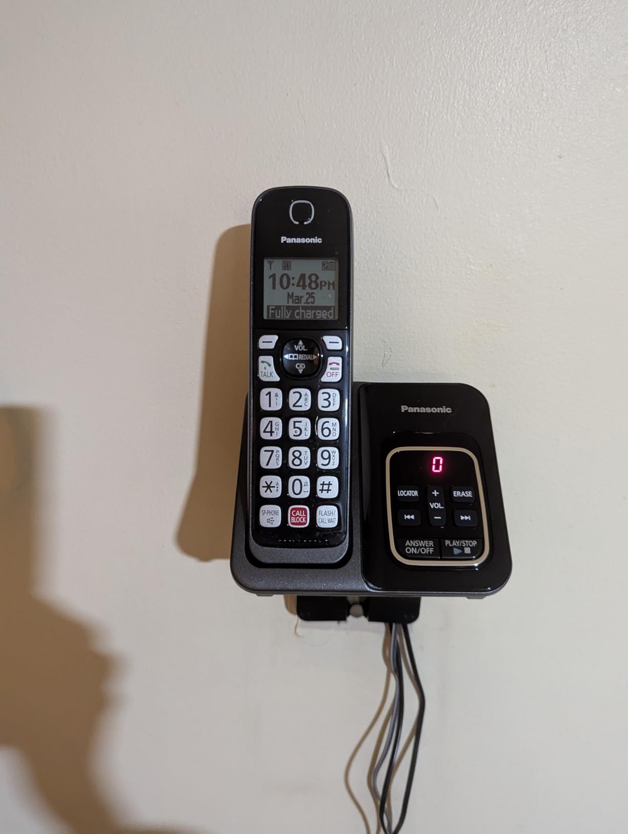 Panasonic Cordless Phone with Answering Machine, Advanced Call Block, Bilingual Caller ID and High-Contrast Display, Expandable System with 3 Handsets - KX-TGD833M (Metallic Black) customer photo 2