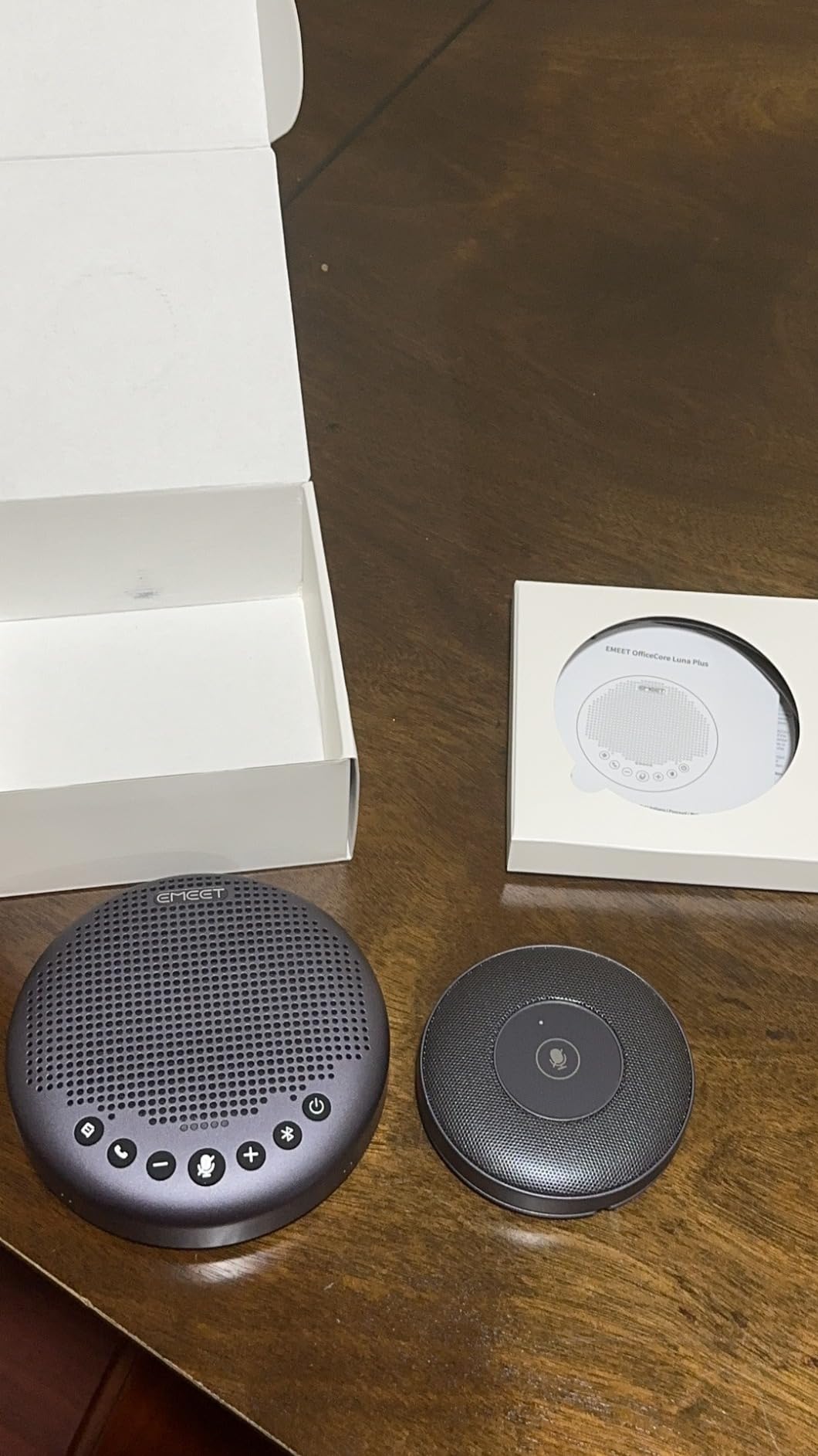 EMEET Conference Speaker and Microphone w/8+1 Mics, 360° Voice Pickup, Noise Reduce, Bluetooth/USB/Dongle Speakerphone for 14 People w/Daisy Chain for 25, Compatible w/Leading Platforms, 2025 Version customer photo 2