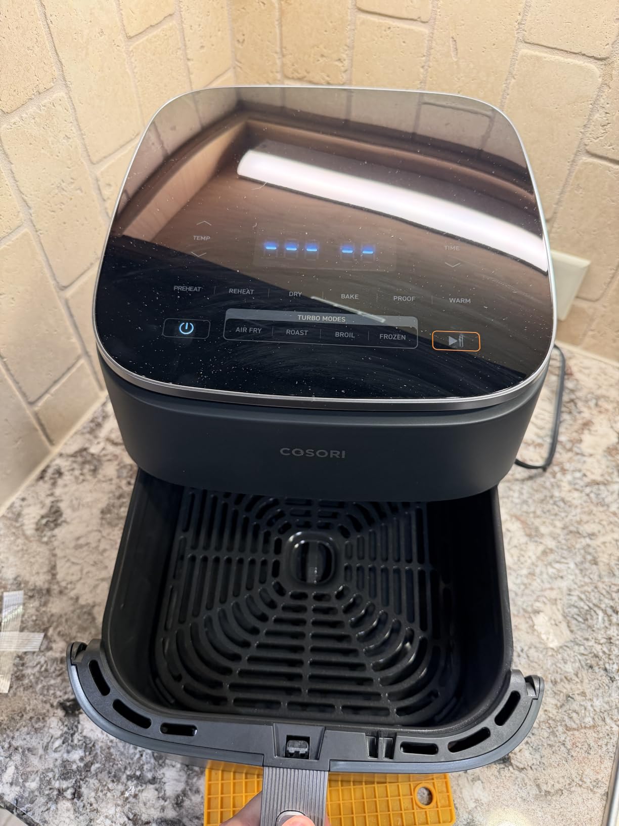 Cosori TurboBlaze Air Fryer, 9-in-1, 6 Qt, PFAS-Free Ceramic Coating | 90°-450°F, 5 Level Fan Speeds, Air Fry, Roast, Bake, Broil, Dry, Frozen, Proof, Reheat, Keep Warm, Safety lock, 1725W customer photo 2
