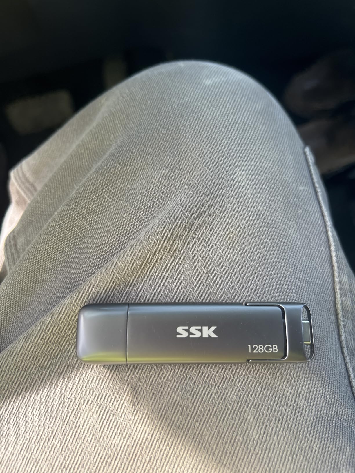 SSK 256GB USB C Flash Thumb Drive up to 550MB/s Dual USB C+A Memory Stick | 2 in 1, OTG, USB A+C 3.2 Gen2, High Speed, Zinc Alloy, External Solid State Drive for iPhone 15/16/17/Android Phone/MAC customer photo 2