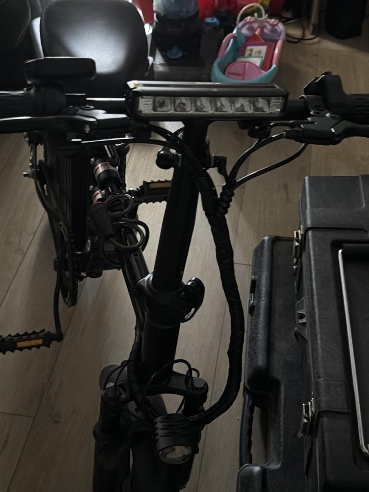 Suruid Super Bright LED Bike Light, USB Rechargeable Bicycle Headlight, Waterproof Bike Headlight, Waterproof Bike Headlight,Daytime Running Light,MTB Off-Road Cycling Commuting customer photo 1