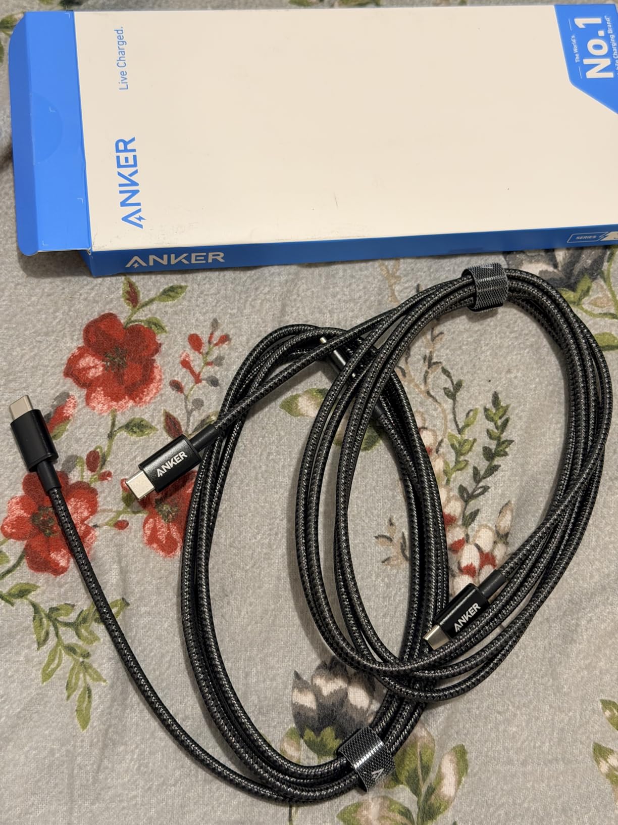 Anker USB C to USB C Cable, 60W Fast Charging Cable (2-Pack, 1 ft, Black) | For iPhone 17 Series, iPad mini 6, and More customer photo 1
