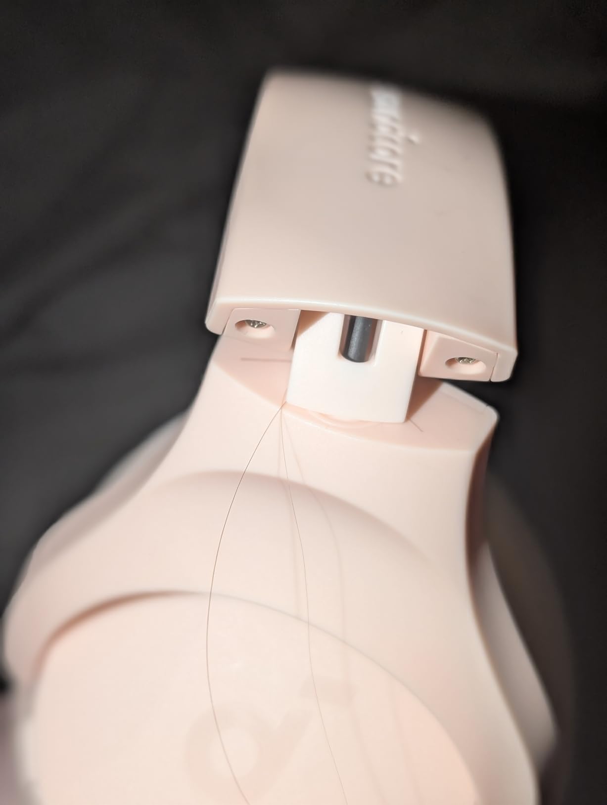 Soundcore by Anker Q20i Hybrid Active Noise Cancelling Headphones, Wireless Over-Ear Bluetooth, 40H Long ANC Playtime, Hi-Res Audio, Big Bass, Customize via an App, Transparency Mode (White) customer photo 2