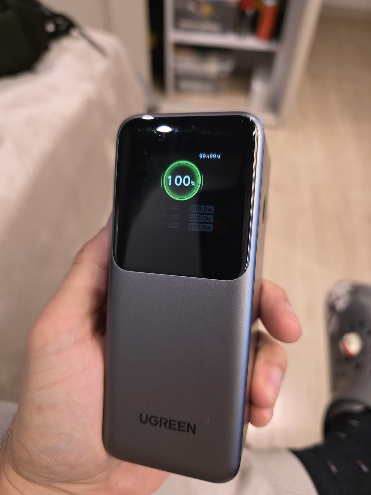 UGREEN Nexode 20000mAh 130W Portable PD Power Bank for MacBook Pro 16 | TFT smart display, 72Wh, PD 3.0, 3-port for multiple devices customer photo 1