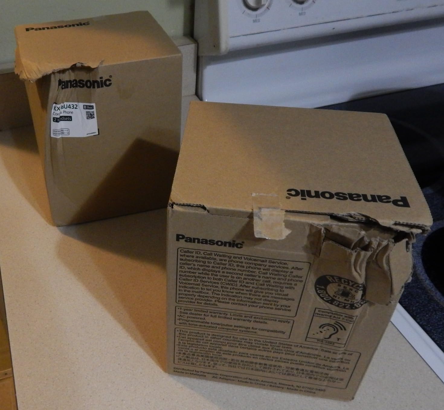 Panasonic Cordless Phone, Easy to Use with Large Display and Big Buttons, Flashing Favorites Key, Built in Flashlight, Call Block, Volume Boost, Talking Caller ID, 2 Cordless Handsets - KX-TGU432W customer photo 1