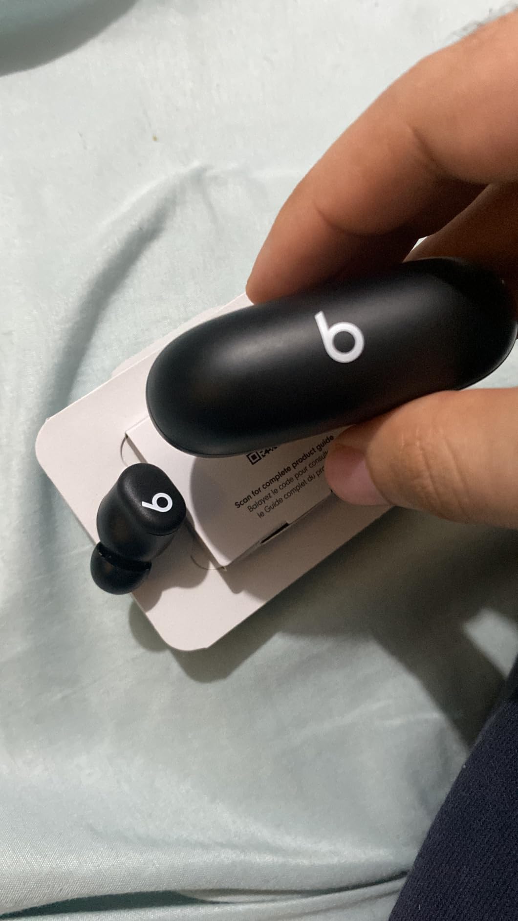 Beats Solo Buds - Wireless Bluetooth Earbuds, 18 Hours of Battery Life, Apple & Android Compatibility, Built-in Microphone - Matte Black customer photo 2