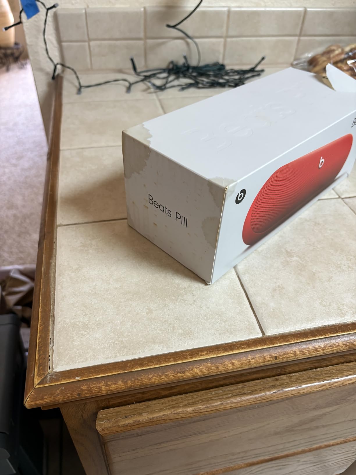 Beats Pill Portable Bluetooth Speaker, Up to 24H Battery Life, Water Resistant, Apple & Android Compatible customer photo 2