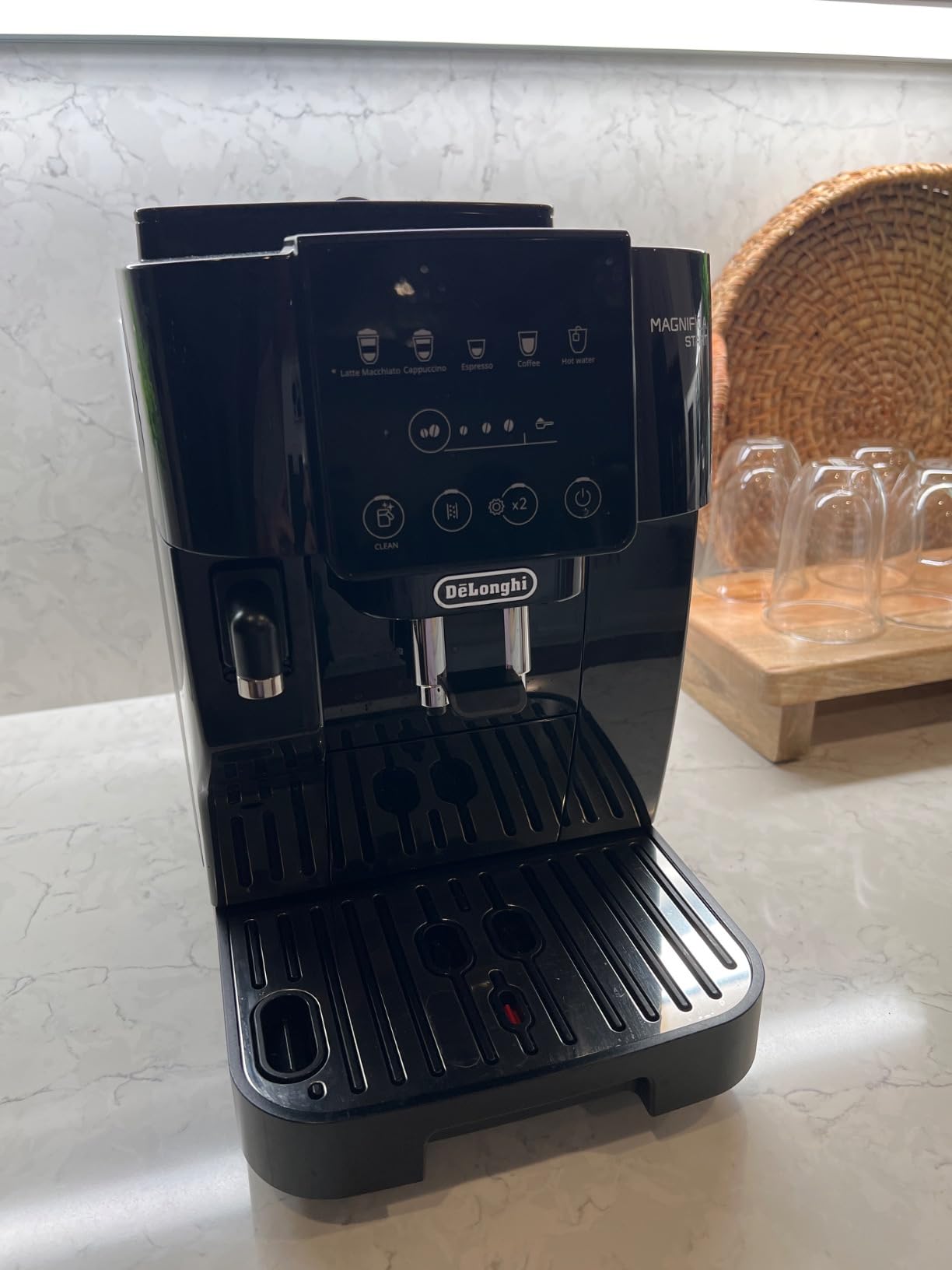 De'Longhi Magnifica Start Automatic Espresso Machine, Milk Frother, Black | #1 Worldwide Espresso Machine Maker, 5 One-Touch Recipes, Built-In Grinder, Easy to Clean customer photo 2