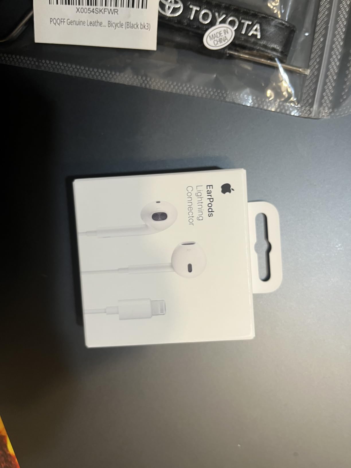 Apple EarPods Headphones with Lightning Connector, Wired Ear Buds for iPhone with Built-in Remote to Control Music, Phone Calls, and Volume customer photo 1
