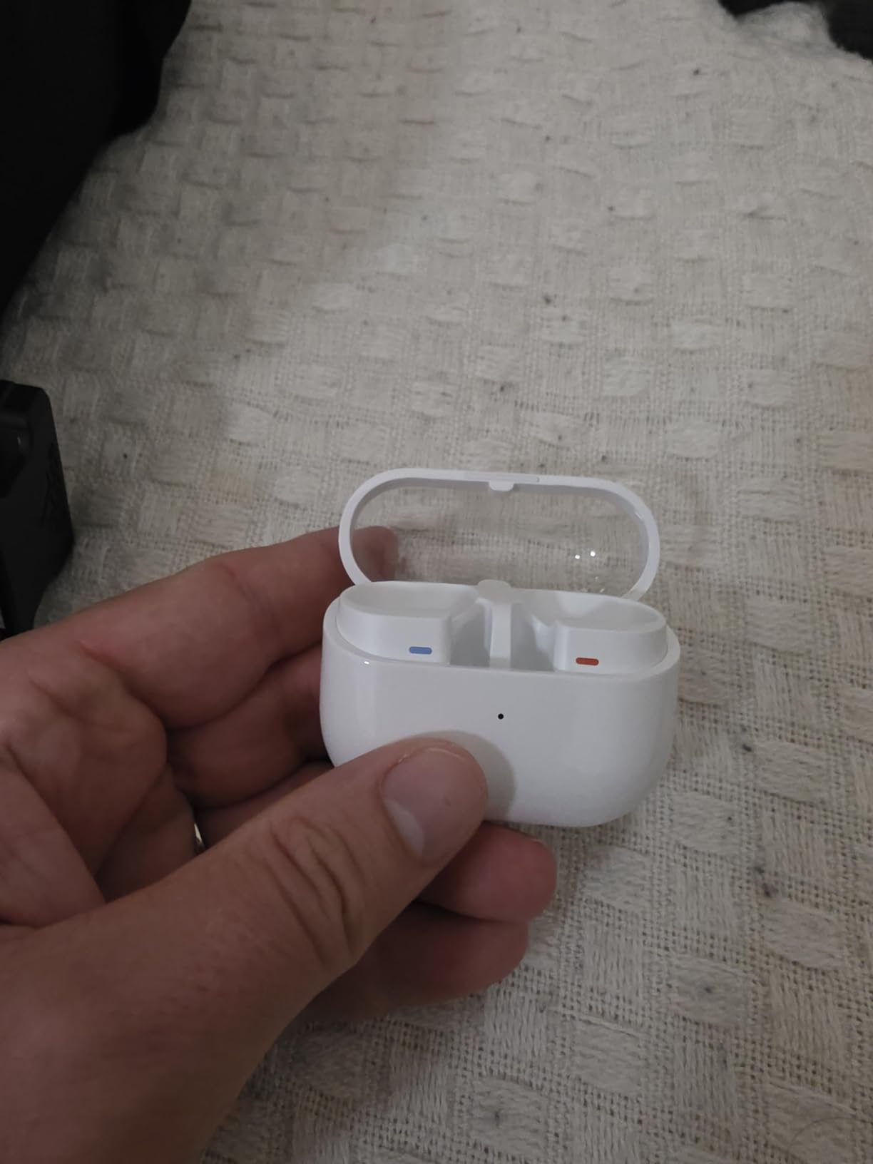 Galaxy Buds 3 Pro AI True Wireless Bluetooth Earbuds, Noise Cancelling, Sound Optimization, Redesigned Comfort Fit, Silver [US Version, Amazon Exclusive, 2Yr Warranty] customer photo 2