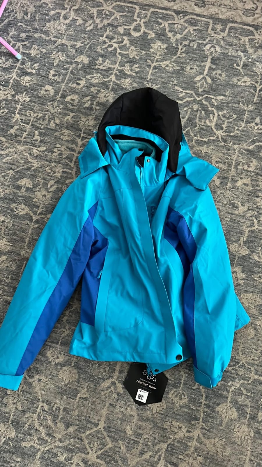 Wulcea 3-in-1 Graphene Heated Jacket For Women 12V 18400mAh Fast Charge With Large Capacity customer photo 1