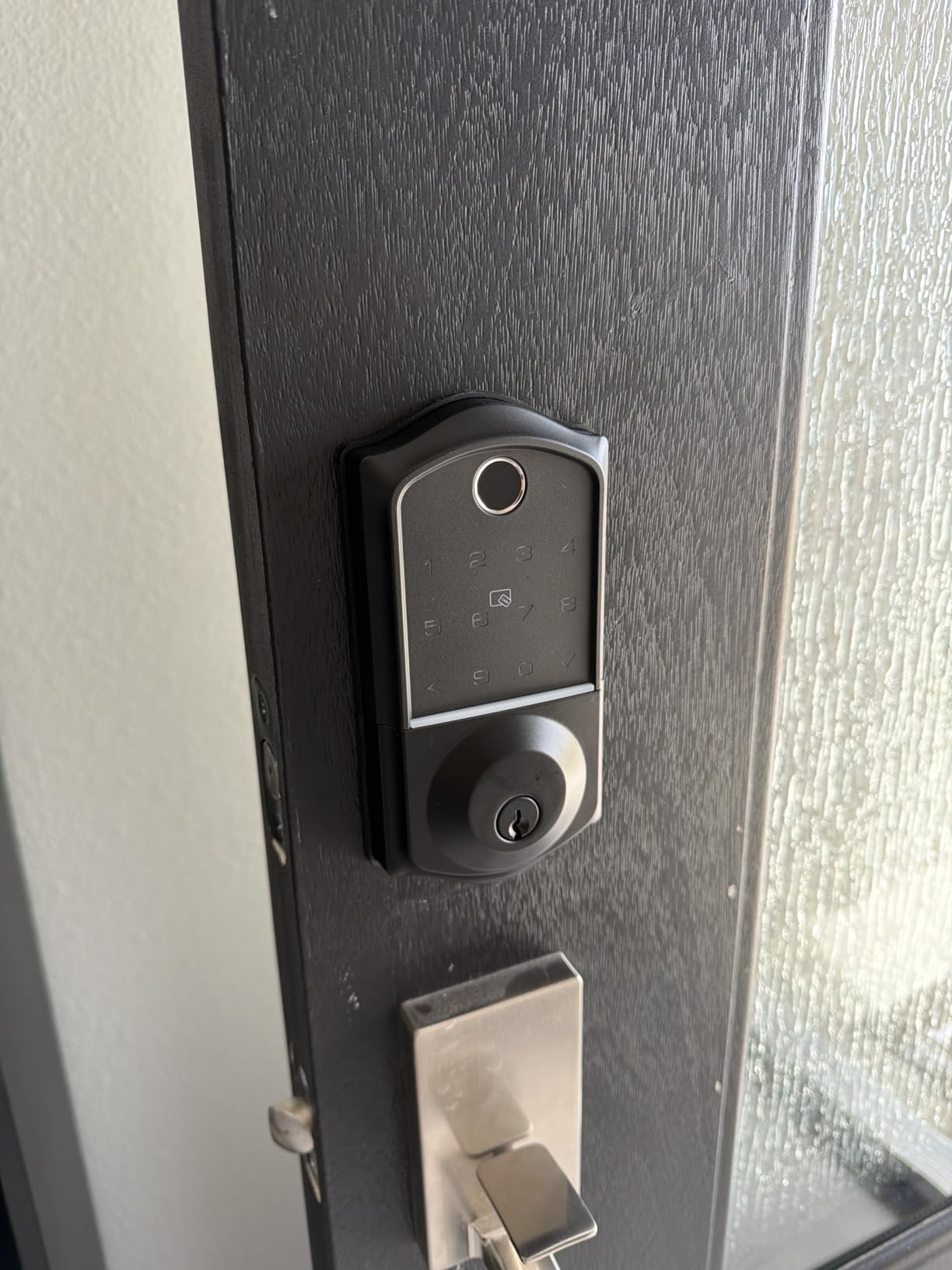 Veise VE017 Fingerprint Smart Door Lock with App Control, Matte Black customer photo 2