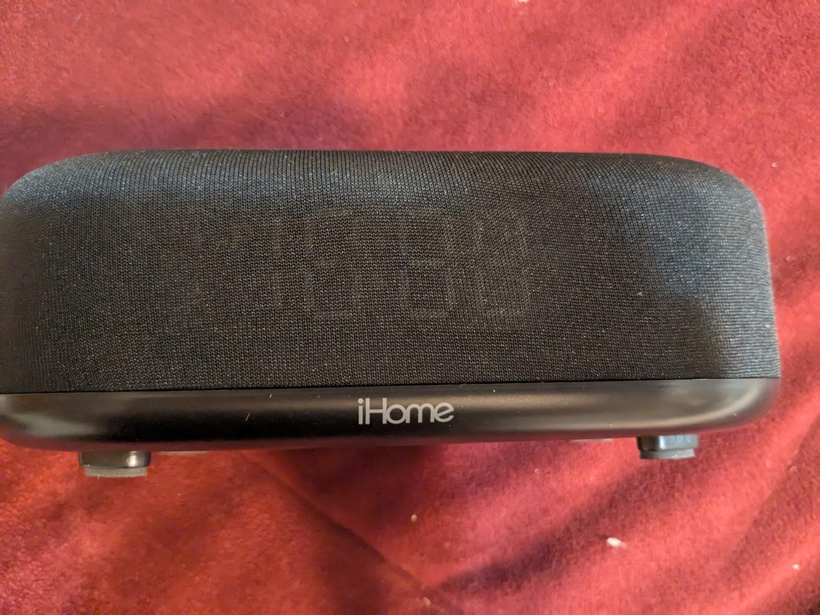 iHome Bluetooth Alarm Clock with Wireless Charger and USB Charging Station, Digital Clock for Bedrooms (iBTW112) customer photo 1
