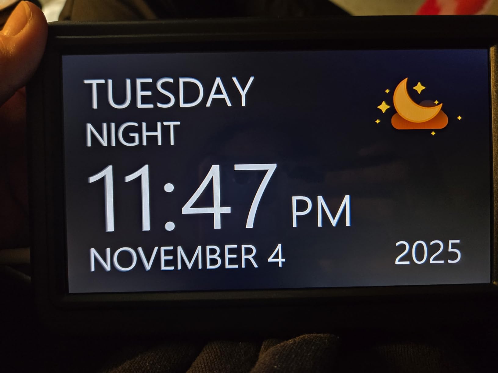 Clock with Day and Date for Elderly, 7