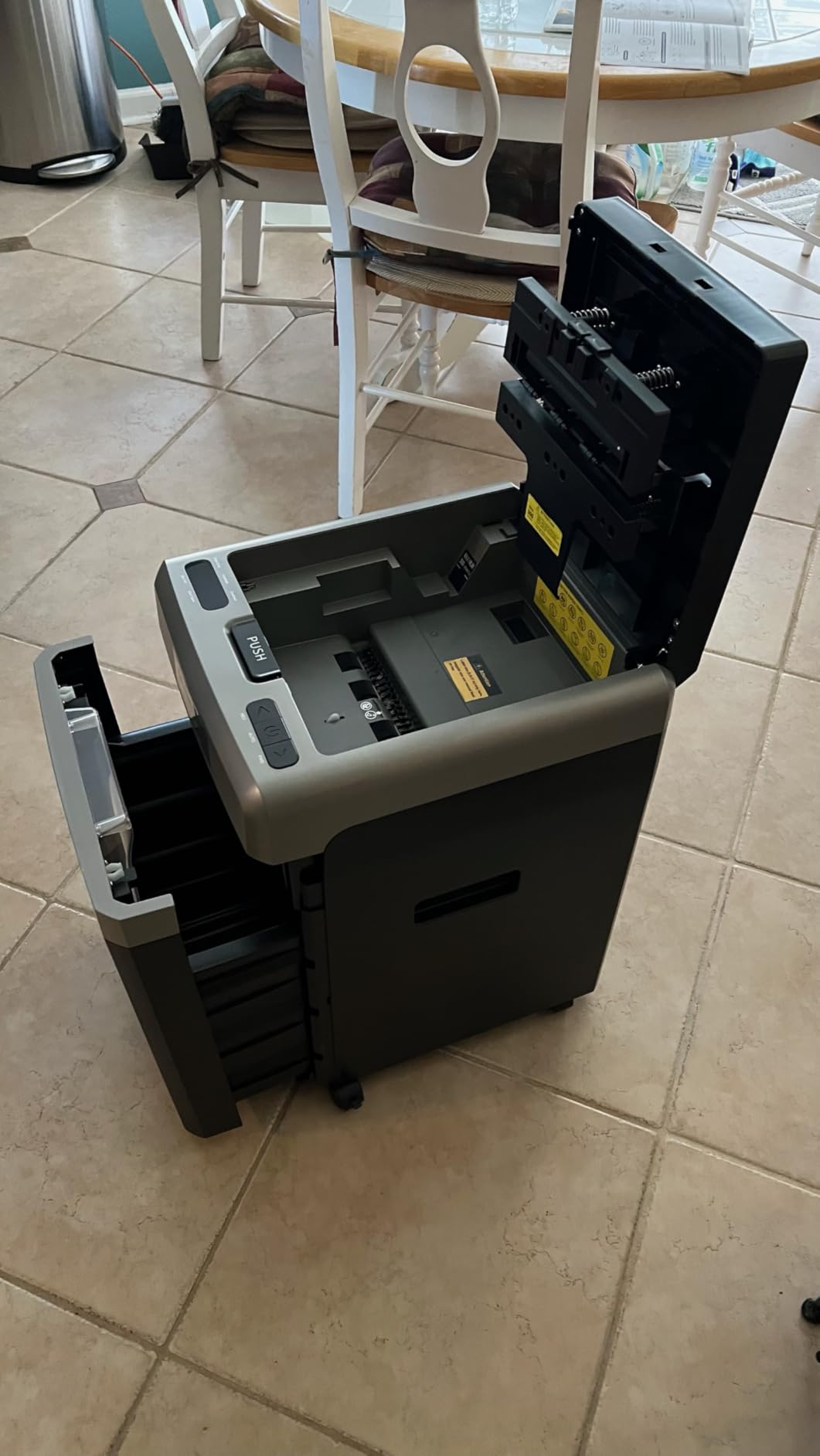 BONSEN 300-Sheet Auto Feed Micro Cut Heavy Duty Paper Shredder for Office | 60-Min Run, P-4 High Security, 2-in-1 Mode with Anti-Jam System, 58dB Ultra-quiet, 8.1-Gal Bin with Casters S3113 customer photo 2