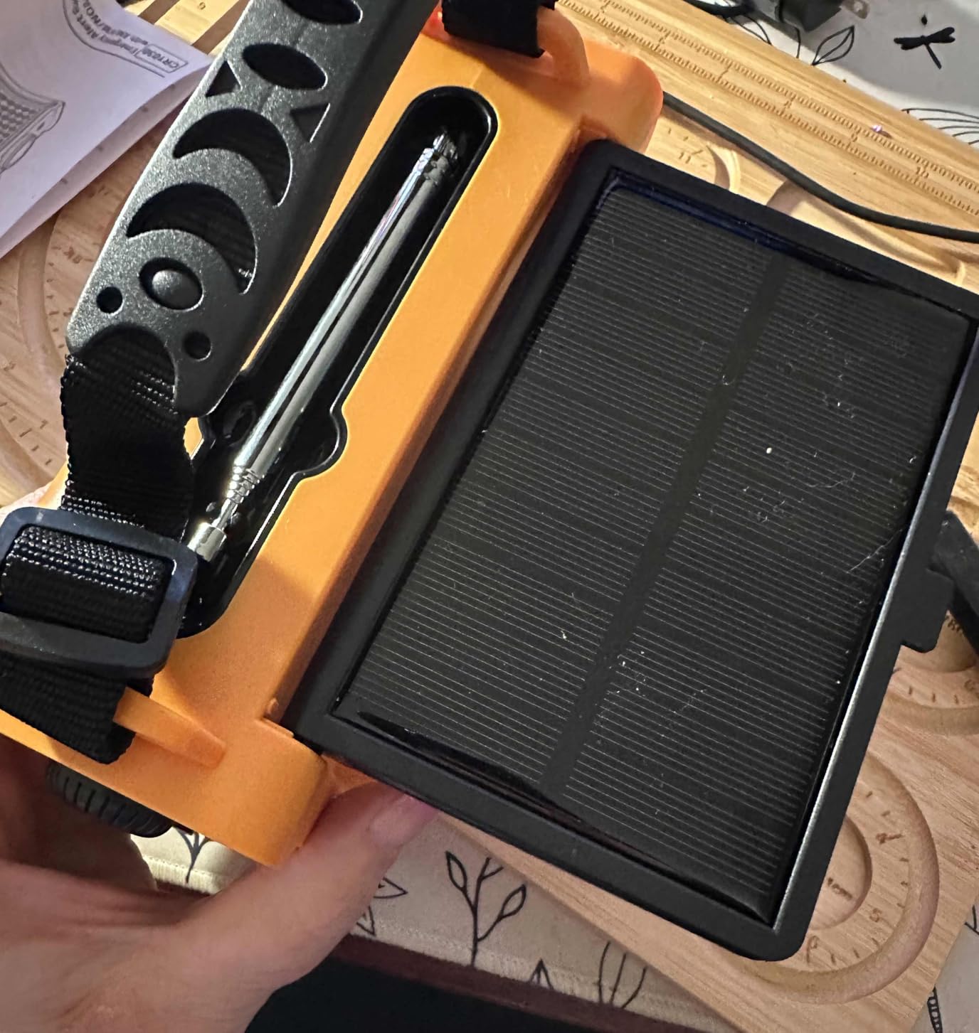 Emergency Weather Radio with Large Solar Panel, Real 12000mAh Battery, Efficient Hand Crank, AM/FM/NOAA Bands, LED Flashlight, Reading Lamp, SOS Alarm & Phone Charger for Camping & Emergencies customer photo 1